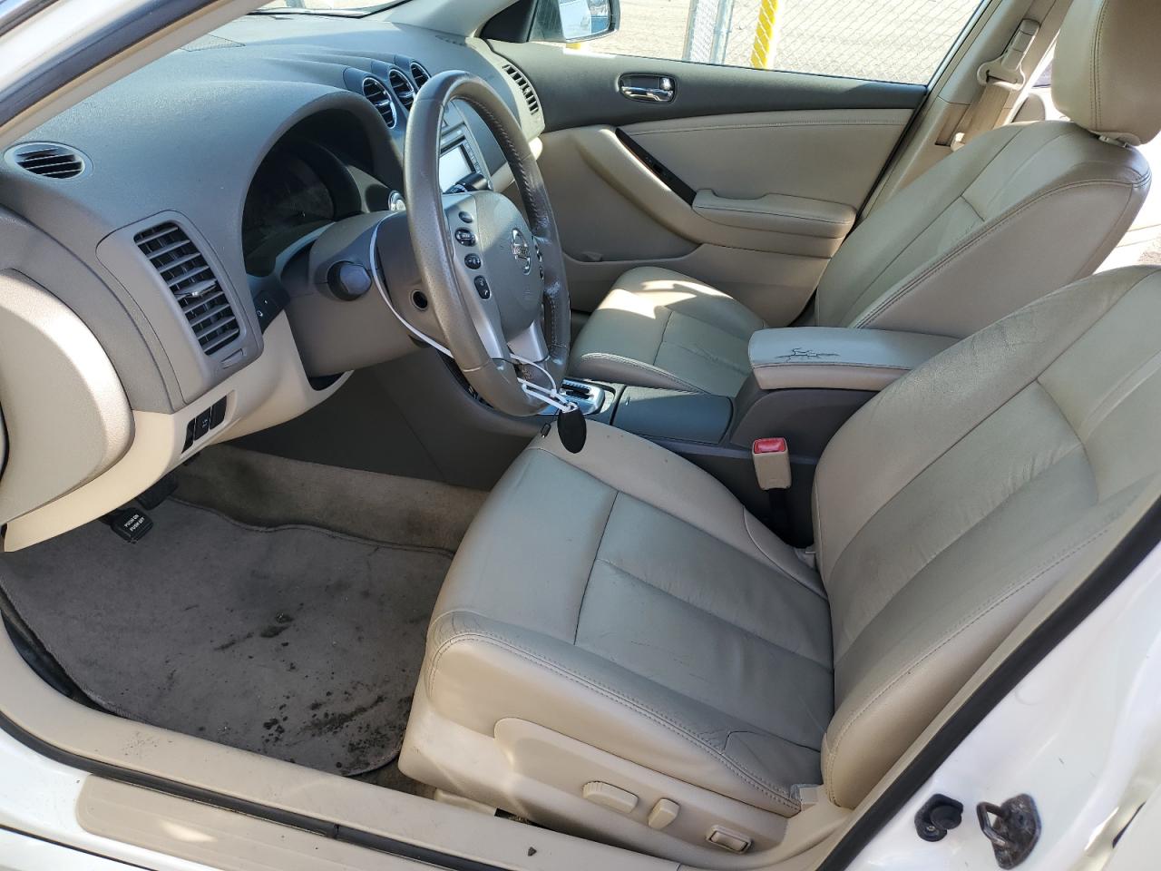 Photo 6 VIN: 1N4AL2AP8AC137700 - NISSAN ALTIMA 