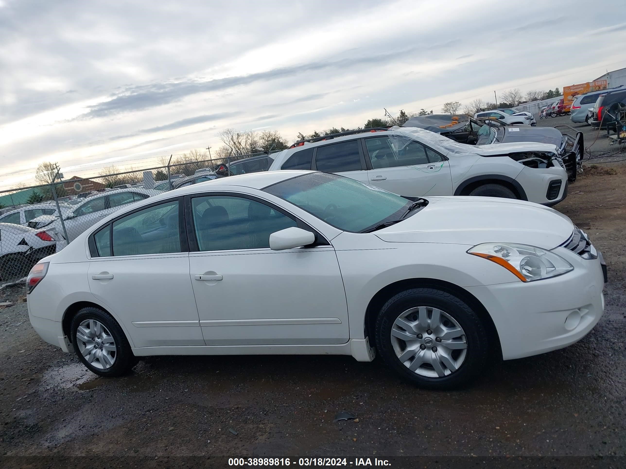 Photo 12 VIN: 1N4AL2AP8BC172187 - NISSAN ALTIMA 