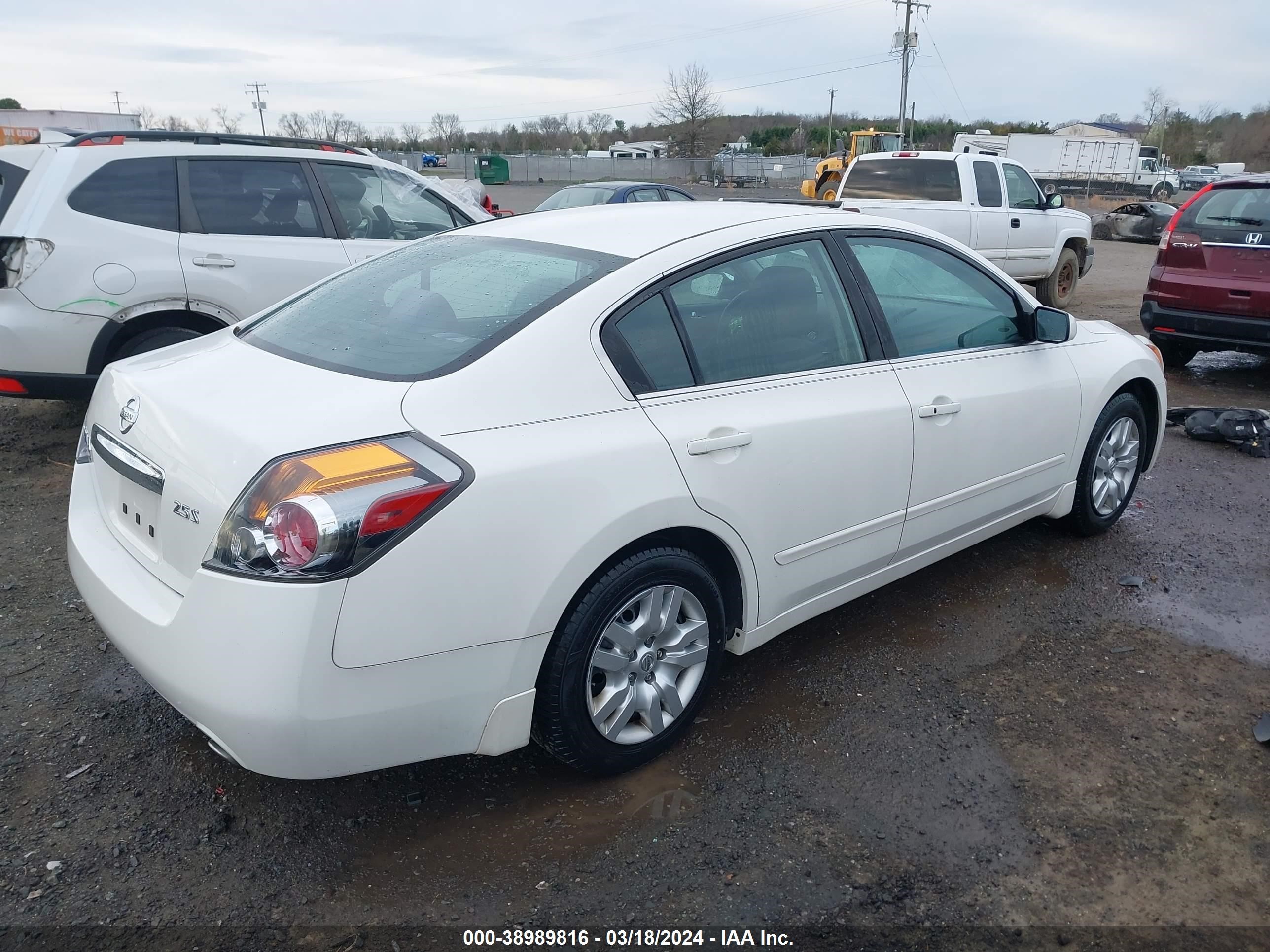 Photo 3 VIN: 1N4AL2AP8BC172187 - NISSAN ALTIMA 