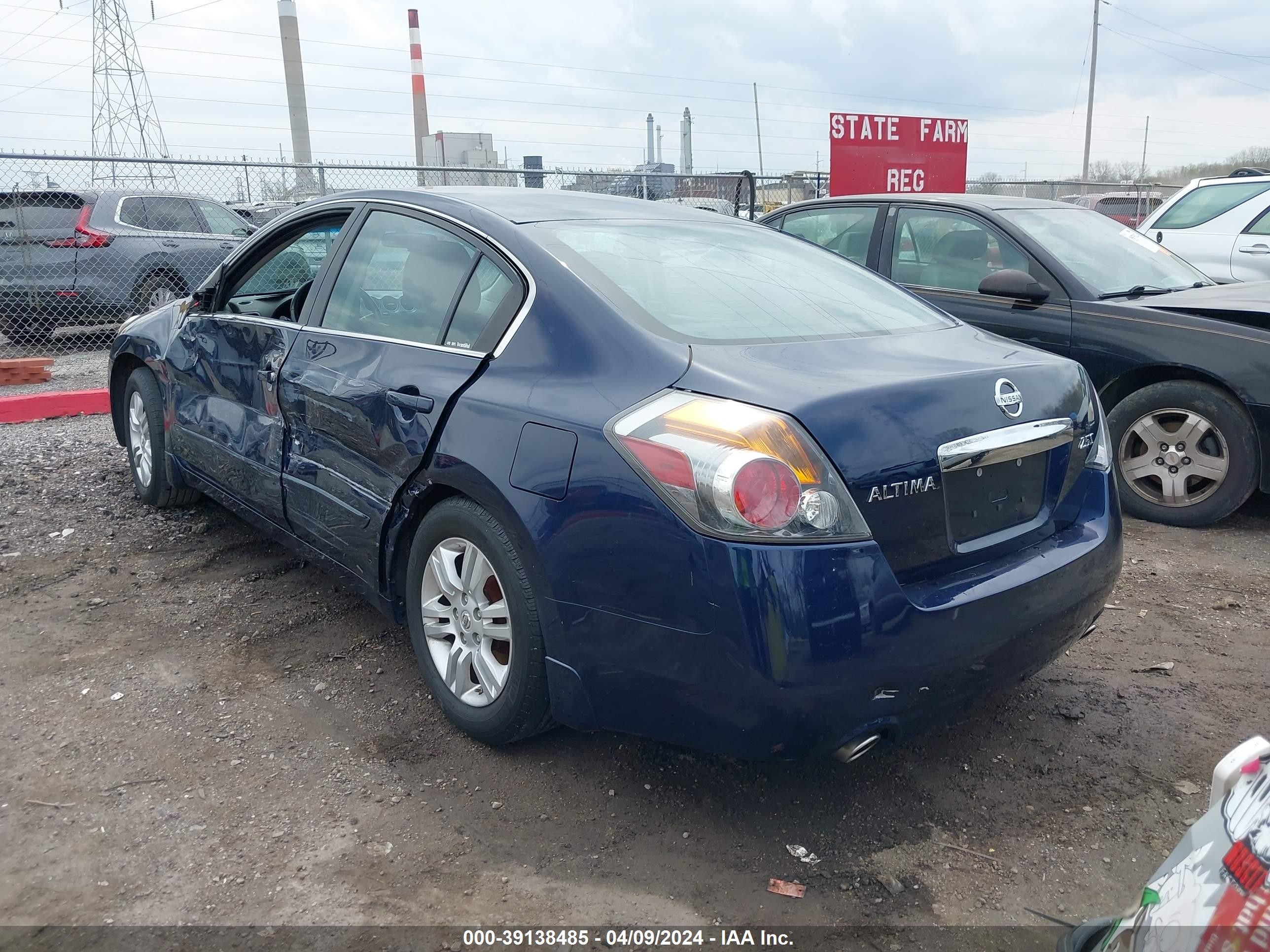 Photo 2 VIN: 1N4AL2AP8BN426937 - NISSAN ALTIMA 