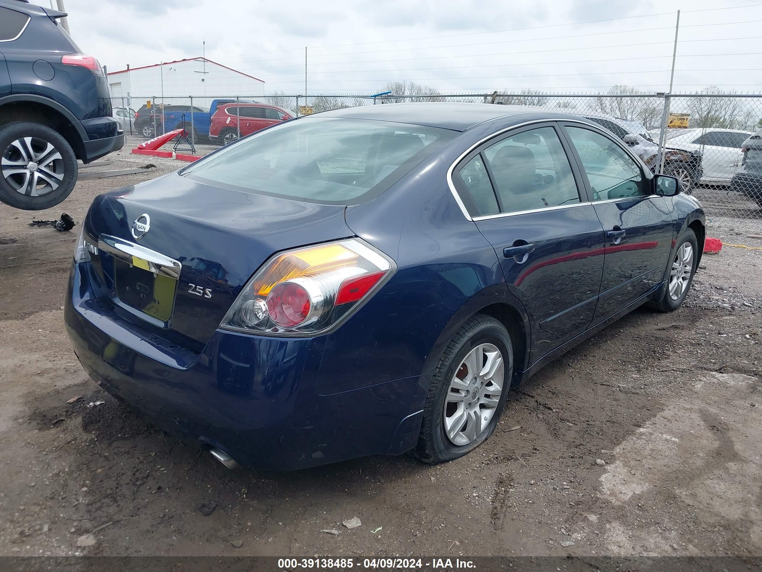 Photo 3 VIN: 1N4AL2AP8BN426937 - NISSAN ALTIMA 