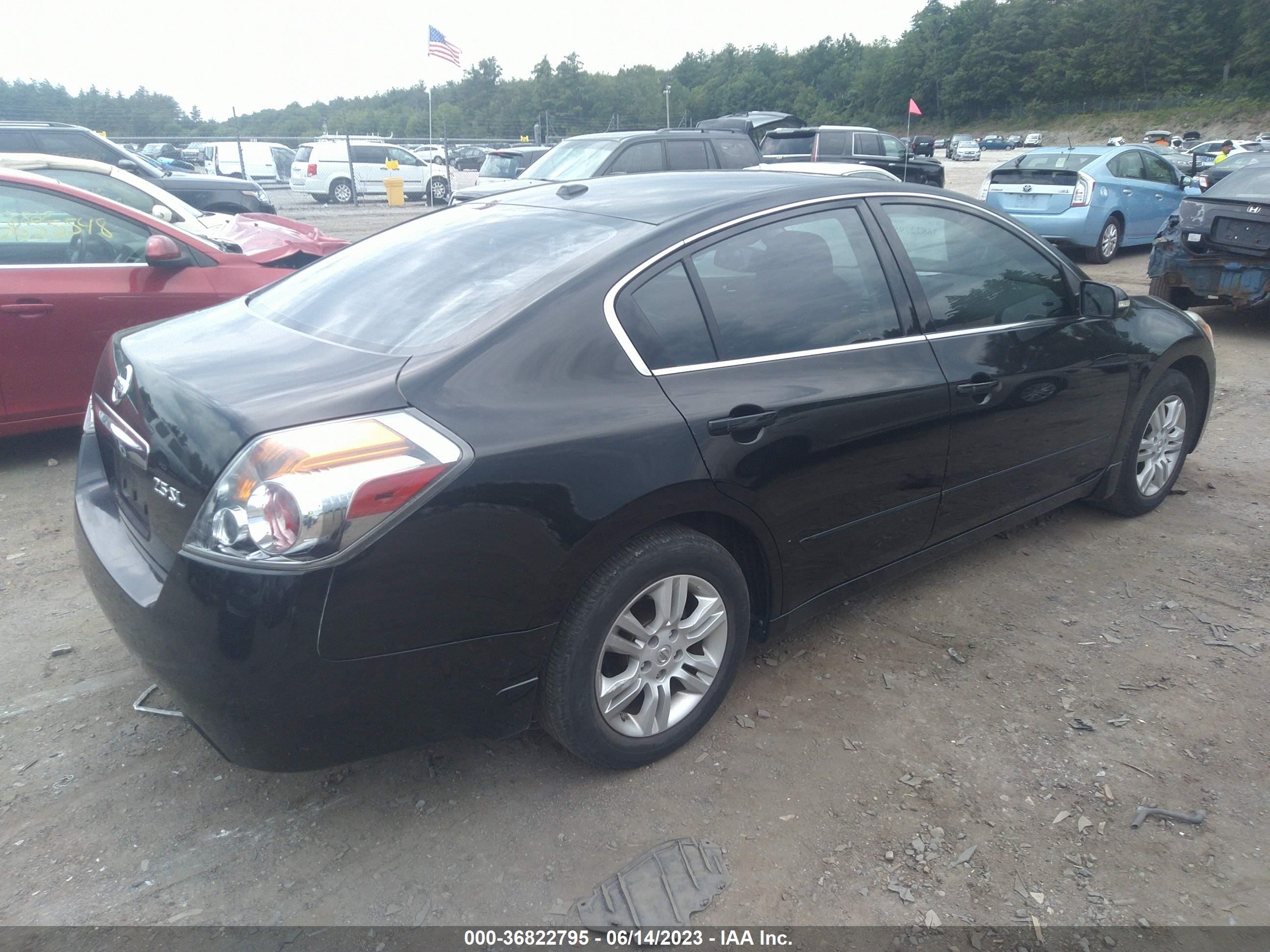 Photo 3 VIN: 1N4AL2AP8CN418743 - NISSAN ALTIMA 