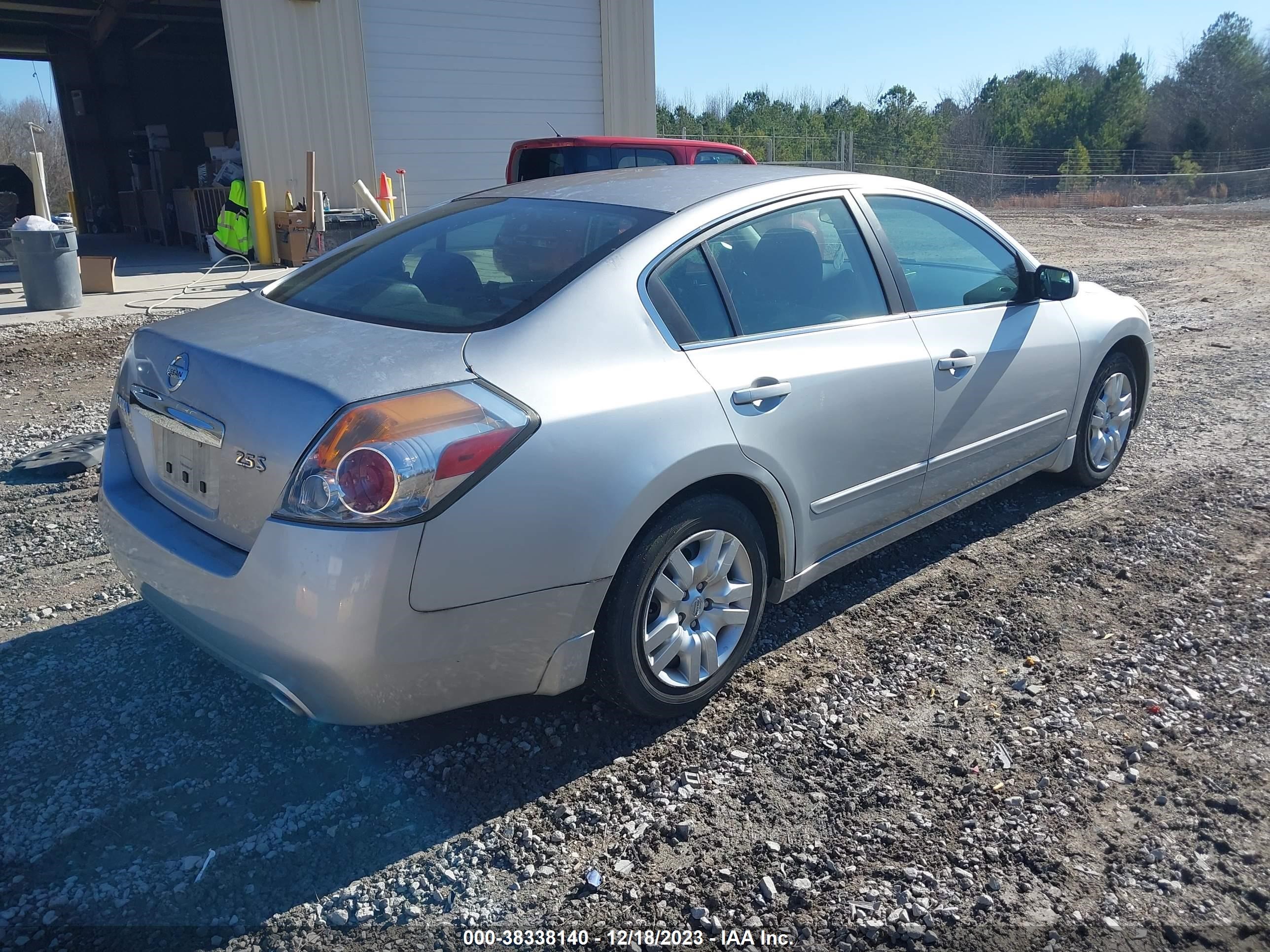 Photo 3 VIN: 1N4AL2AP9BC120924 - NISSAN ALTIMA 