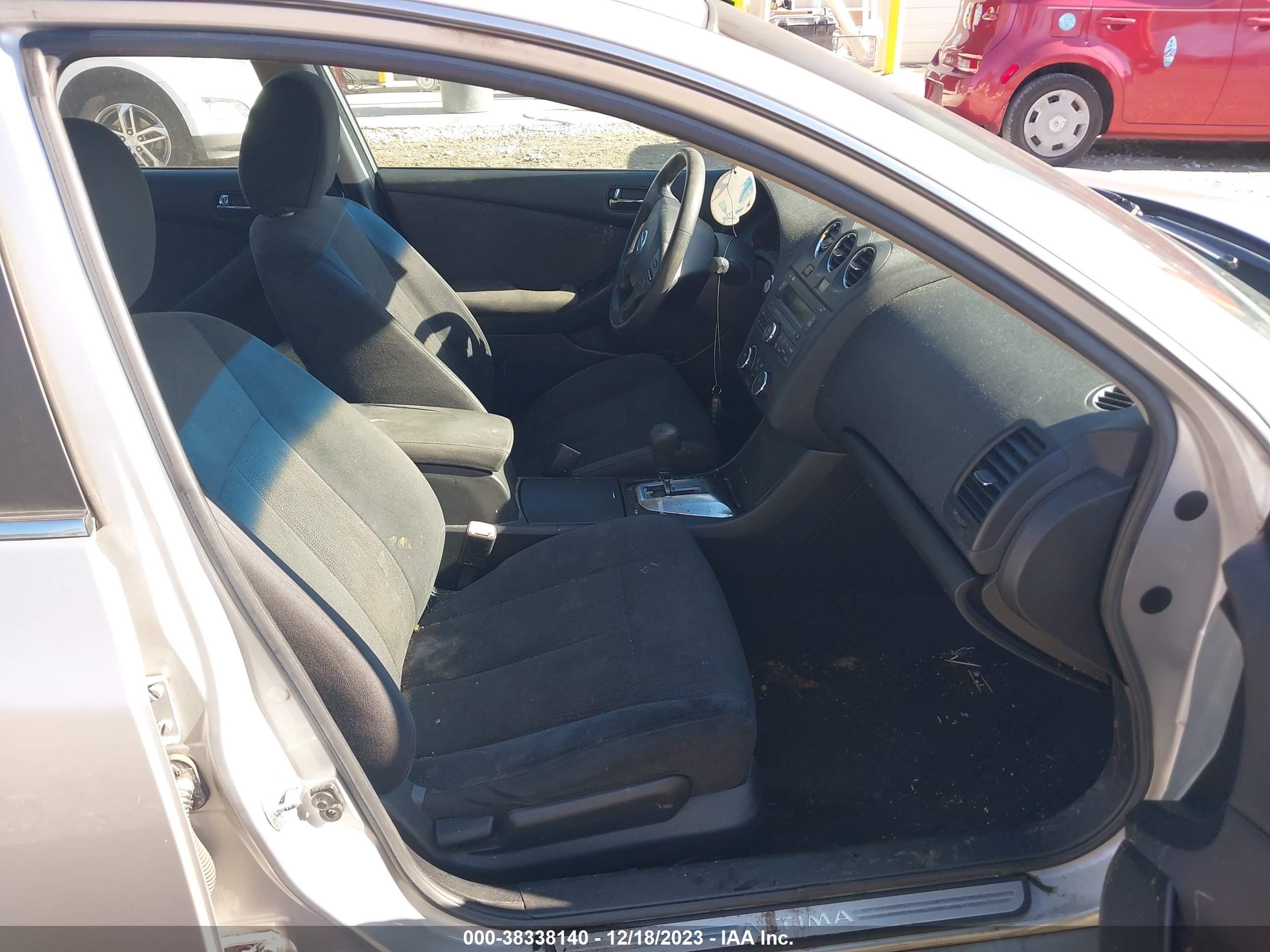 Photo 4 VIN: 1N4AL2AP9BC120924 - NISSAN ALTIMA 