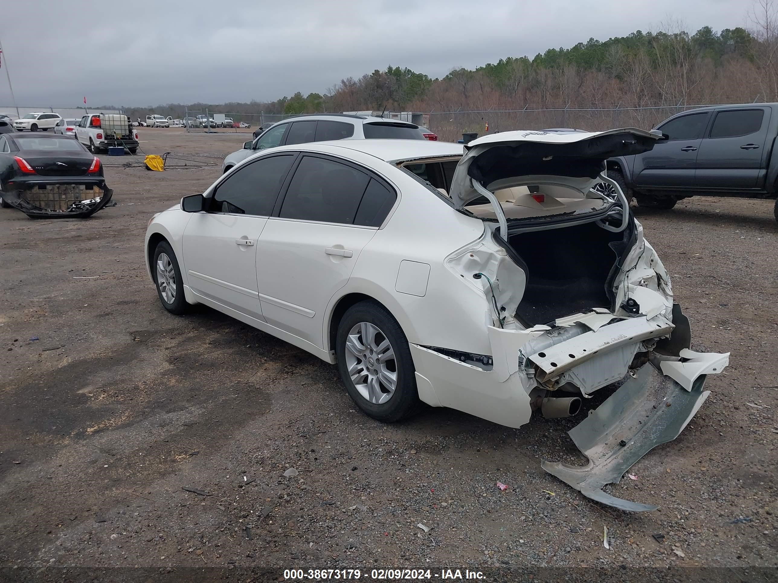 Photo 2 VIN: 1N4AL2AP9BN427174 - NISSAN ALTIMA 