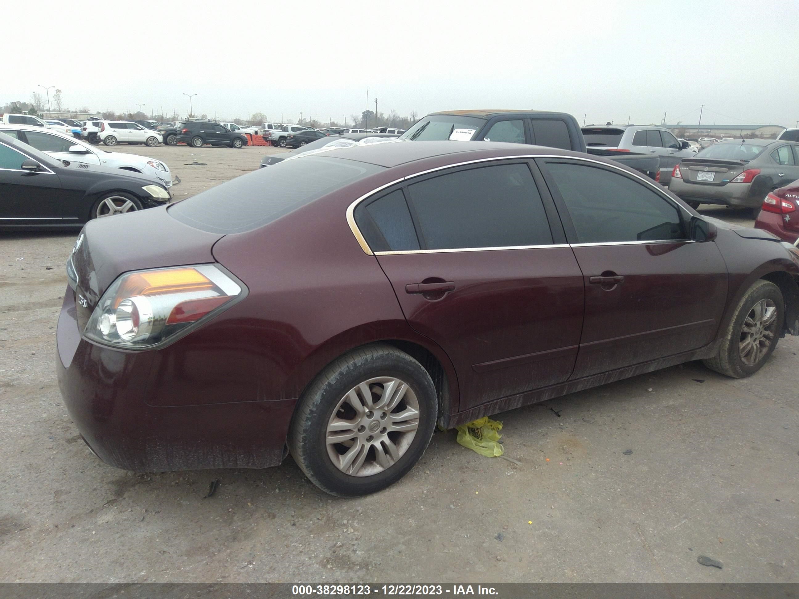 Photo 3 VIN: 1N4AL2AP9CN576850 - NISSAN ALTIMA 