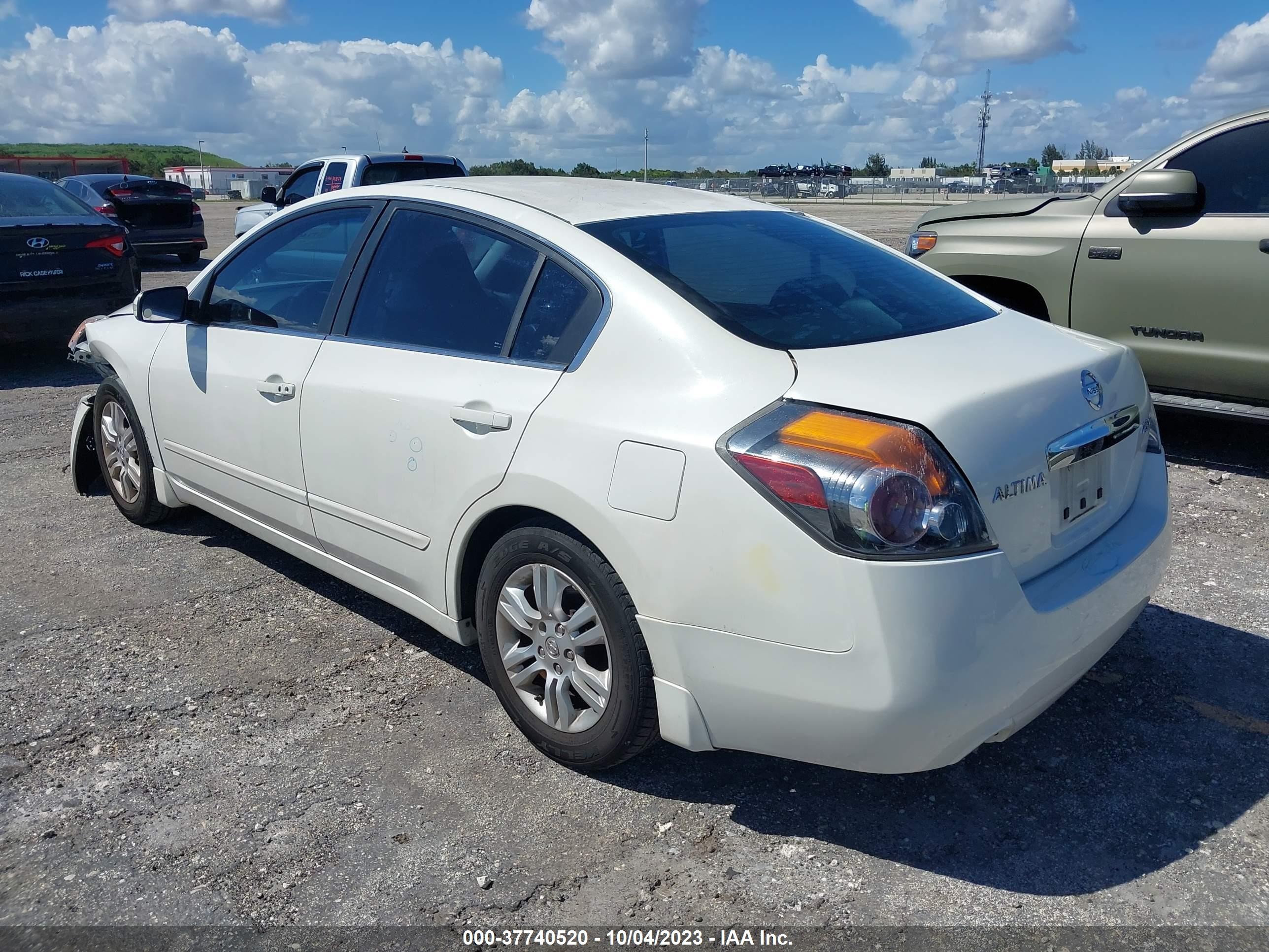 Photo 2 VIN: 1N4AL2APXAN422077 - NISSAN ALTIMA 