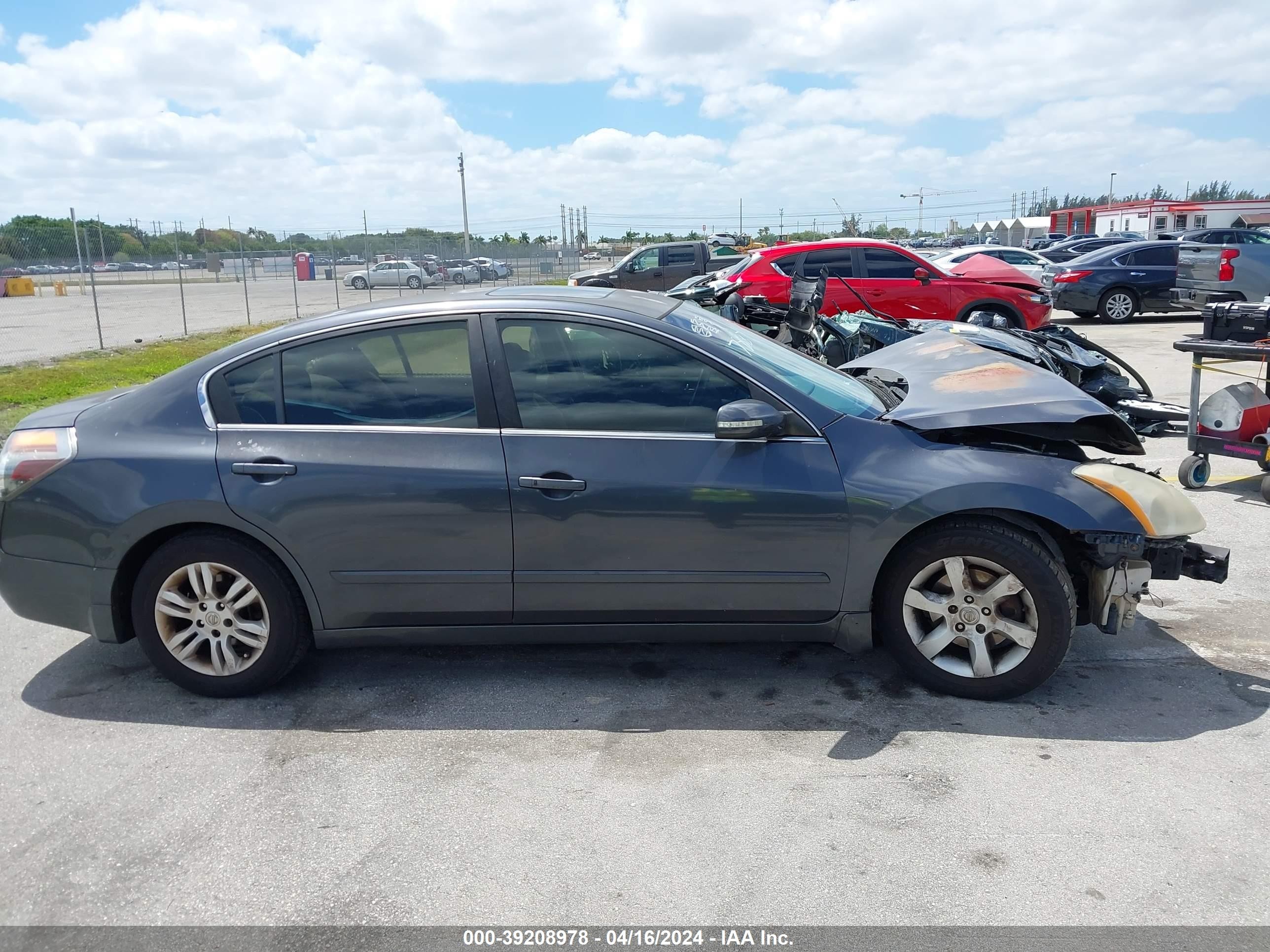 Photo 11 VIN: 1N4AL2APXAN437887 - NISSAN ALTIMA 