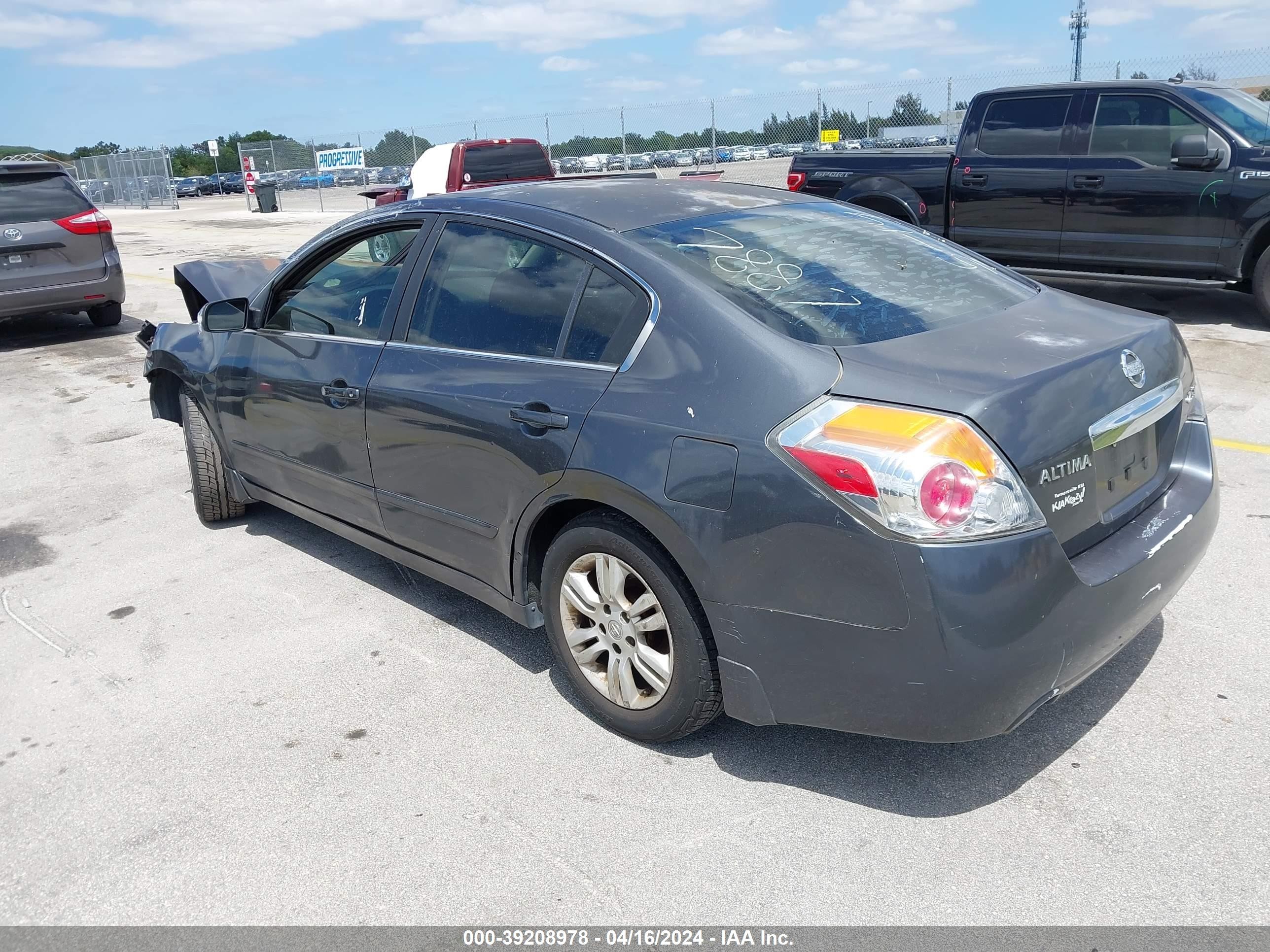 Photo 2 VIN: 1N4AL2APXAN437887 - NISSAN ALTIMA 