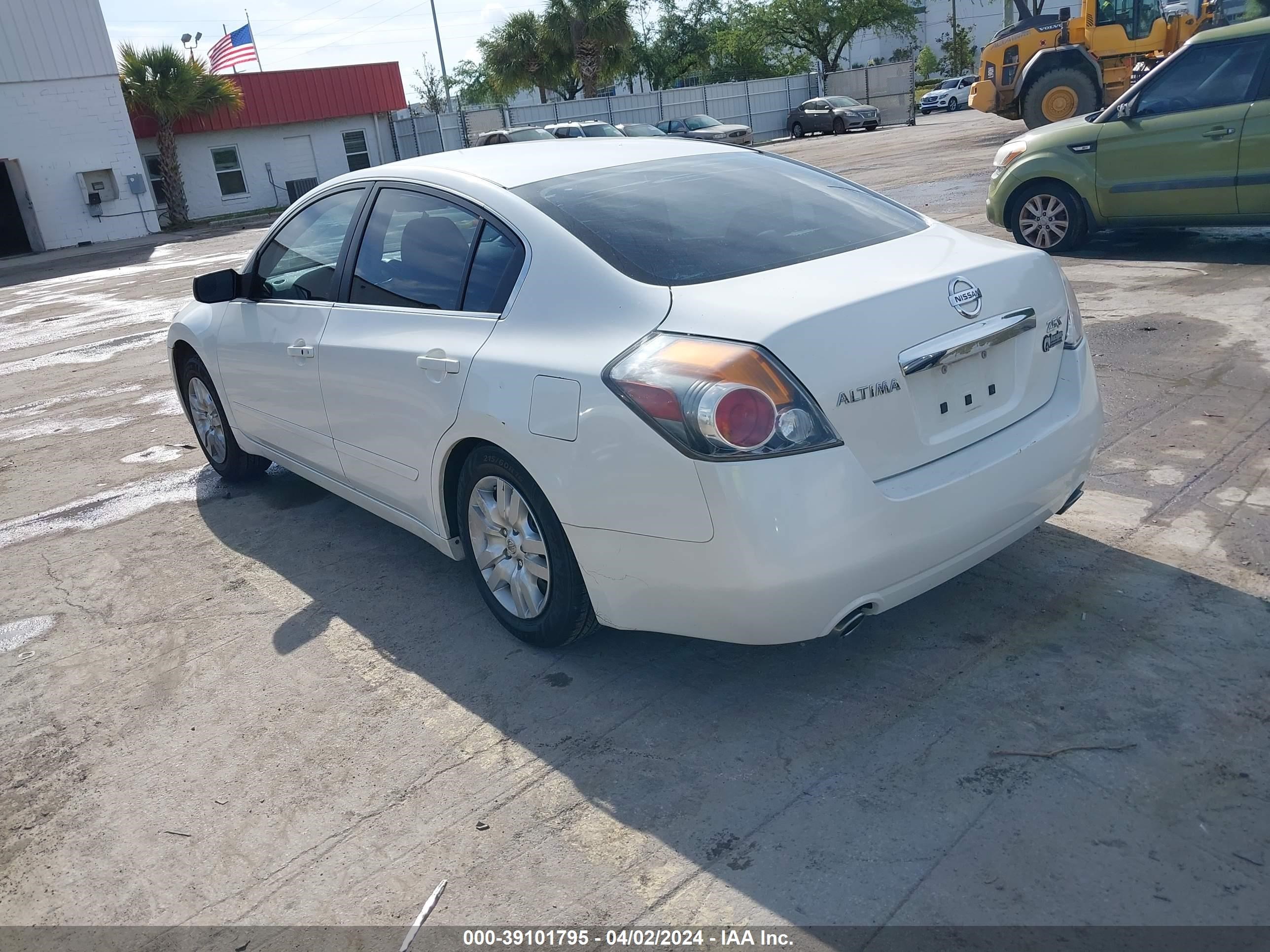 Photo 2 VIN: 1N4AL2APXCN436810 - NISSAN ALTIMA 