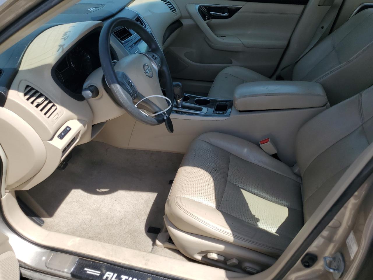 Photo 6 VIN: 1N4AL3AP0DC146675 - NISSAN ALTIMA 