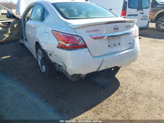 Photo 5 VIN: 1N4AL3AP0DC251586 - NISSAN ALTIMA 