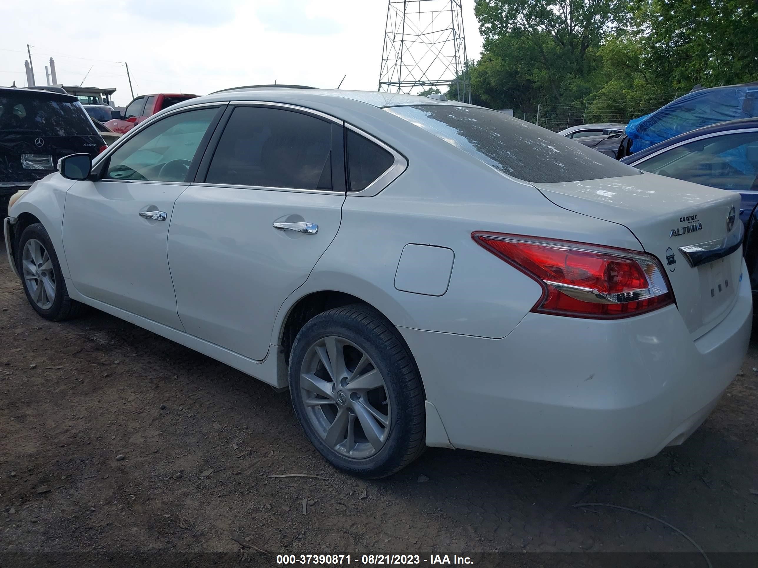 Photo 2 VIN: 1N4AL3AP0DC907589 - NISSAN ALTIMA 