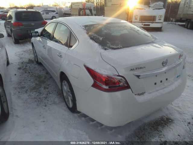 Photo 2 VIN: 1N4AL3AP0DC915630 - NISSAN ALTIMA 