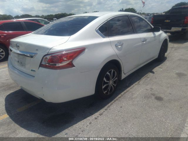 Photo 3 VIN: 1N4AL3AP0DN561824 - NISSAN ALTIMA 