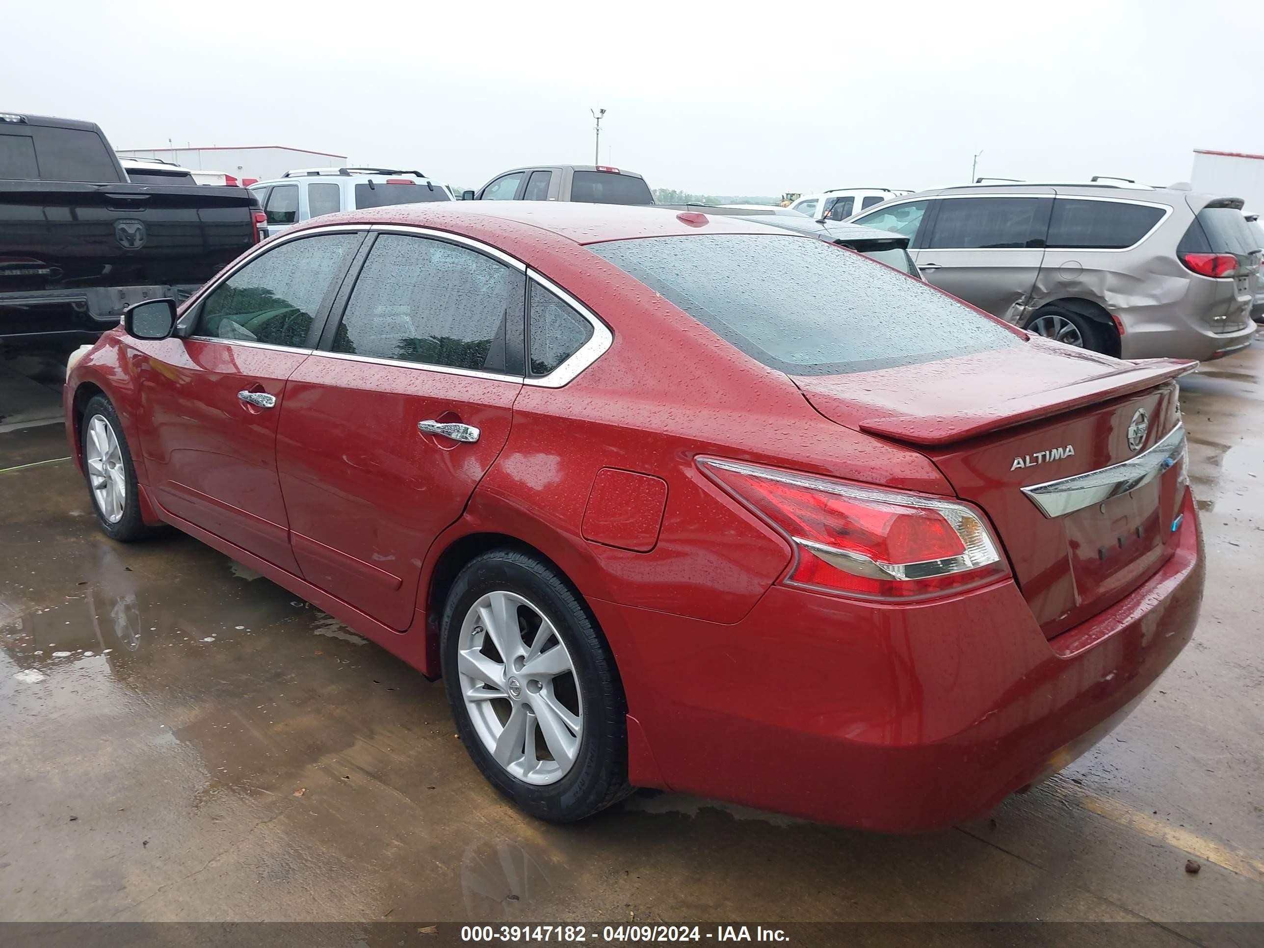 Photo 2 VIN: 1N4AL3AP0DN565386 - NISSAN ALTIMA 