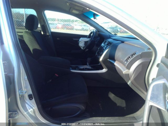 Photo 4 VIN: 1N4AL3AP0EC139985 - NISSAN ALTIMA 