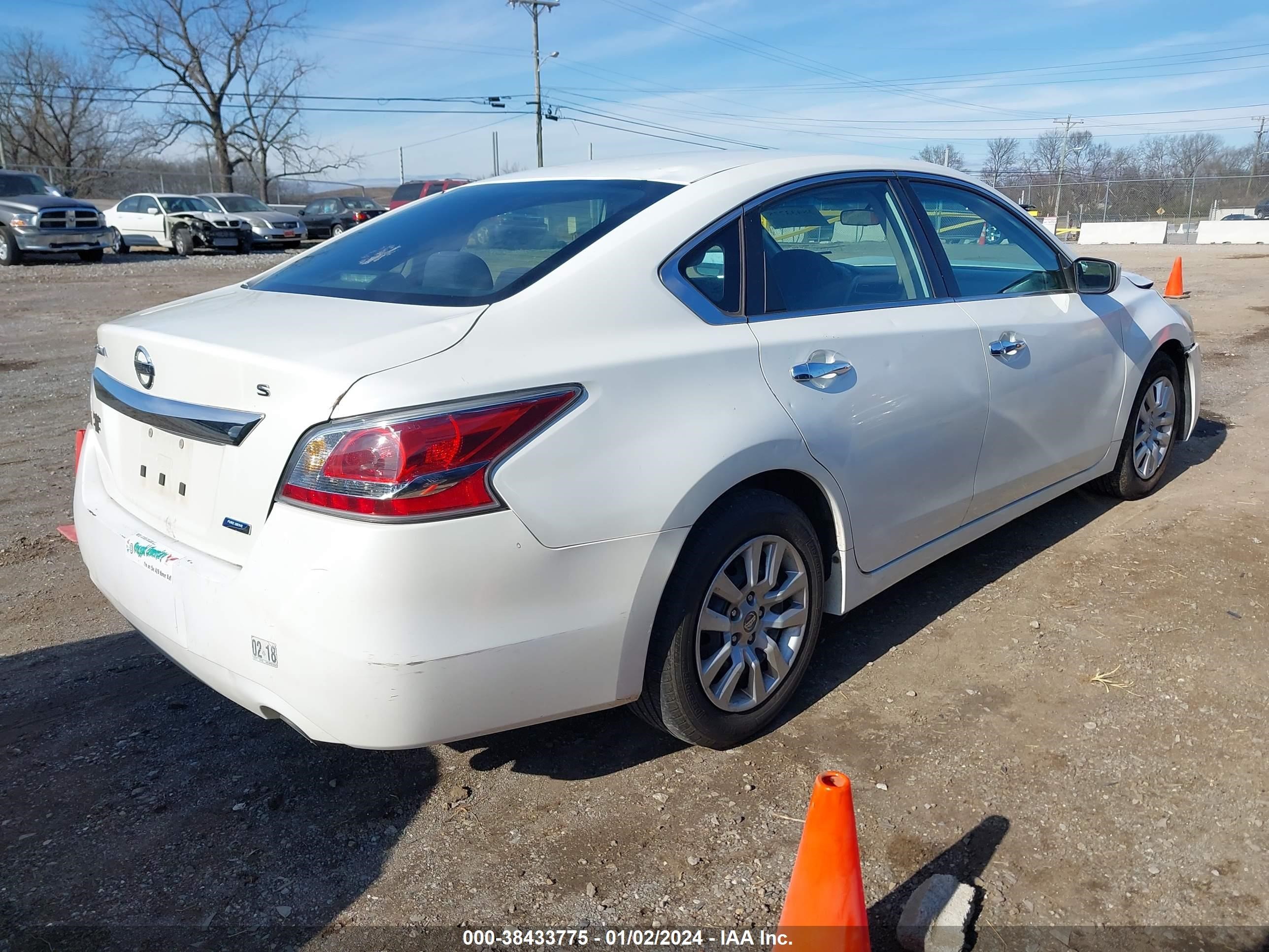 Photo 3 VIN: 1N4AL3AP0EC192167 - NISSAN ALTIMA 