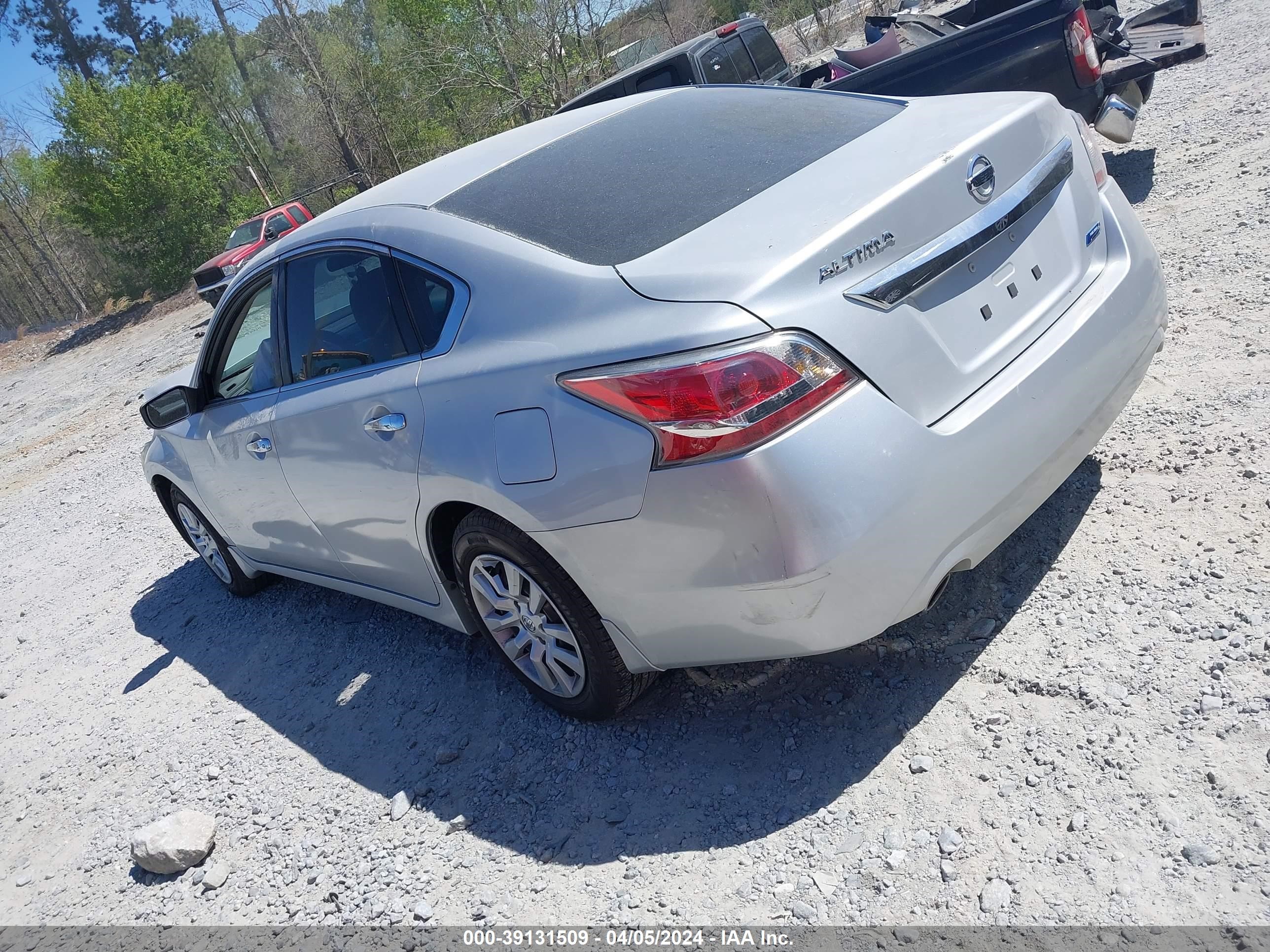 Photo 2 VIN: 1N4AL3AP0EN207755 - NISSAN ALTIMA 