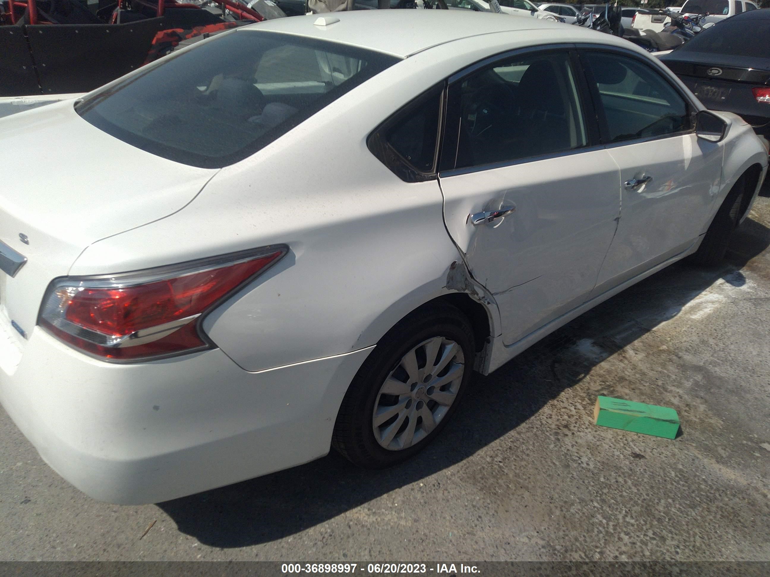 Photo 3 VIN: 1N4AL3AP0EN234034 - NISSAN ALTIMA 