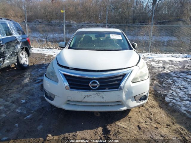 Photo 5 VIN: 1N4AL3AP0FC118622 - NISSAN ALTIMA 