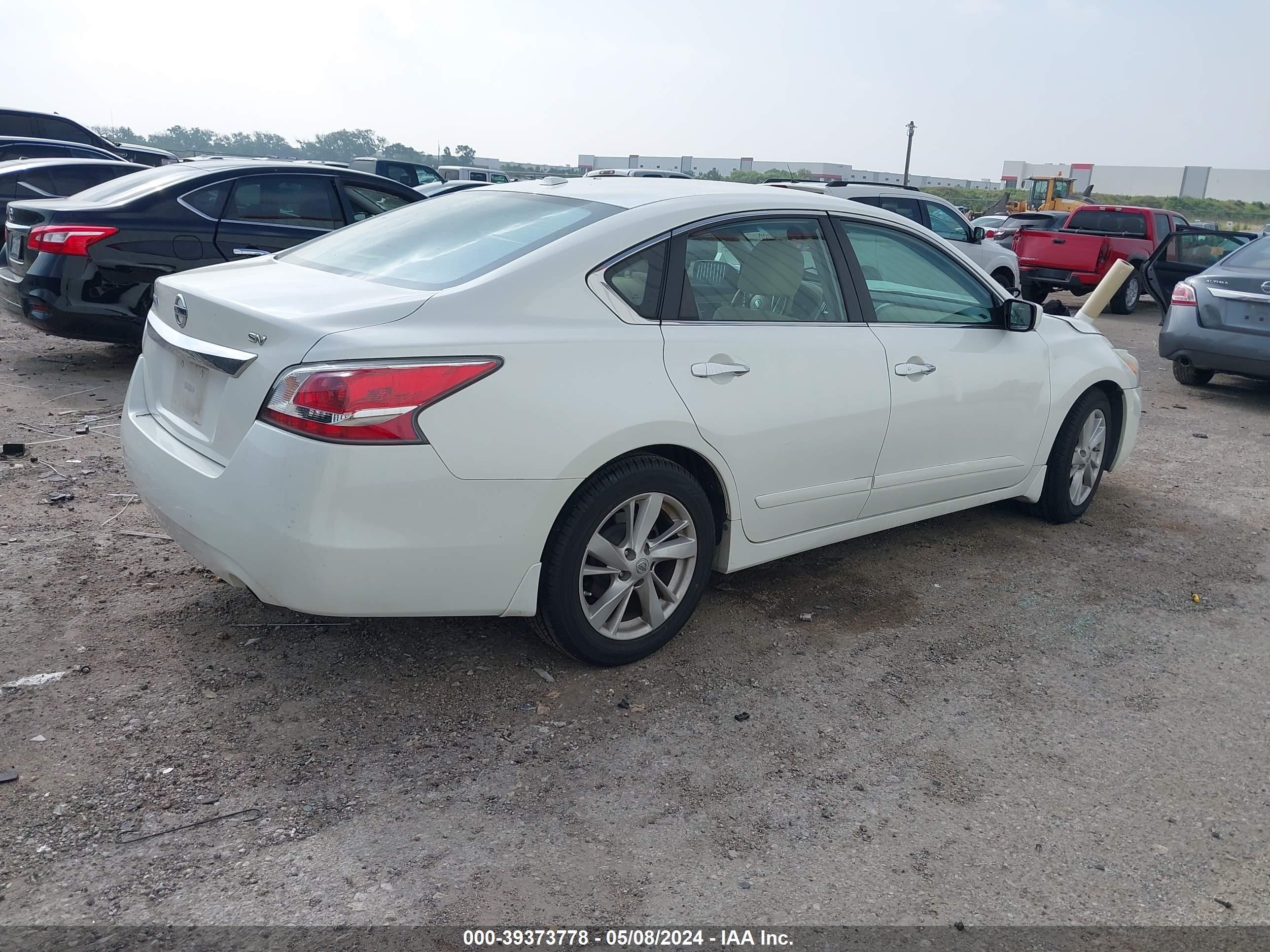 Photo 3 VIN: 1N4AL3AP0FC205842 - NISSAN ALTIMA 