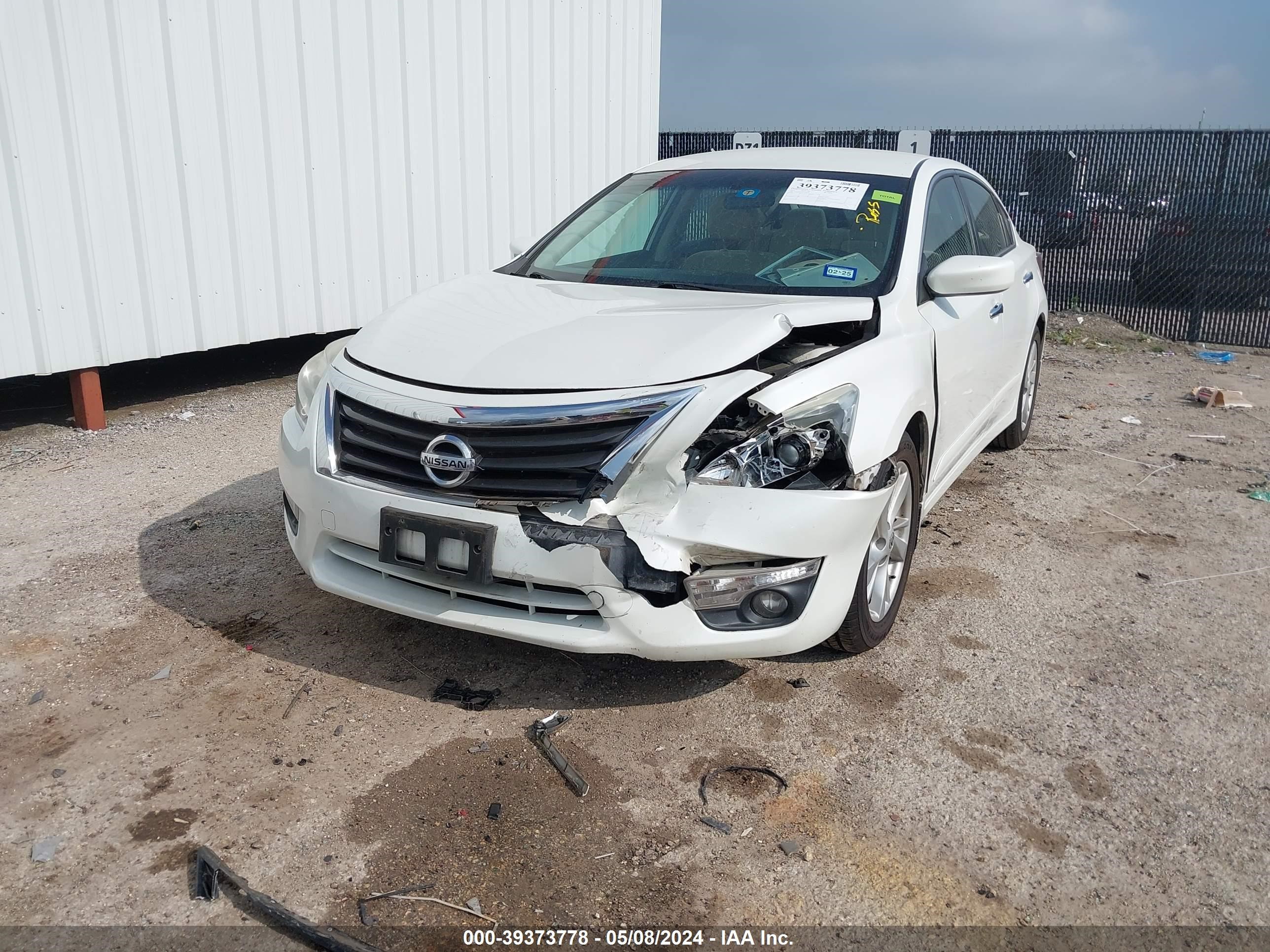 Photo 5 VIN: 1N4AL3AP0FC205842 - NISSAN ALTIMA 