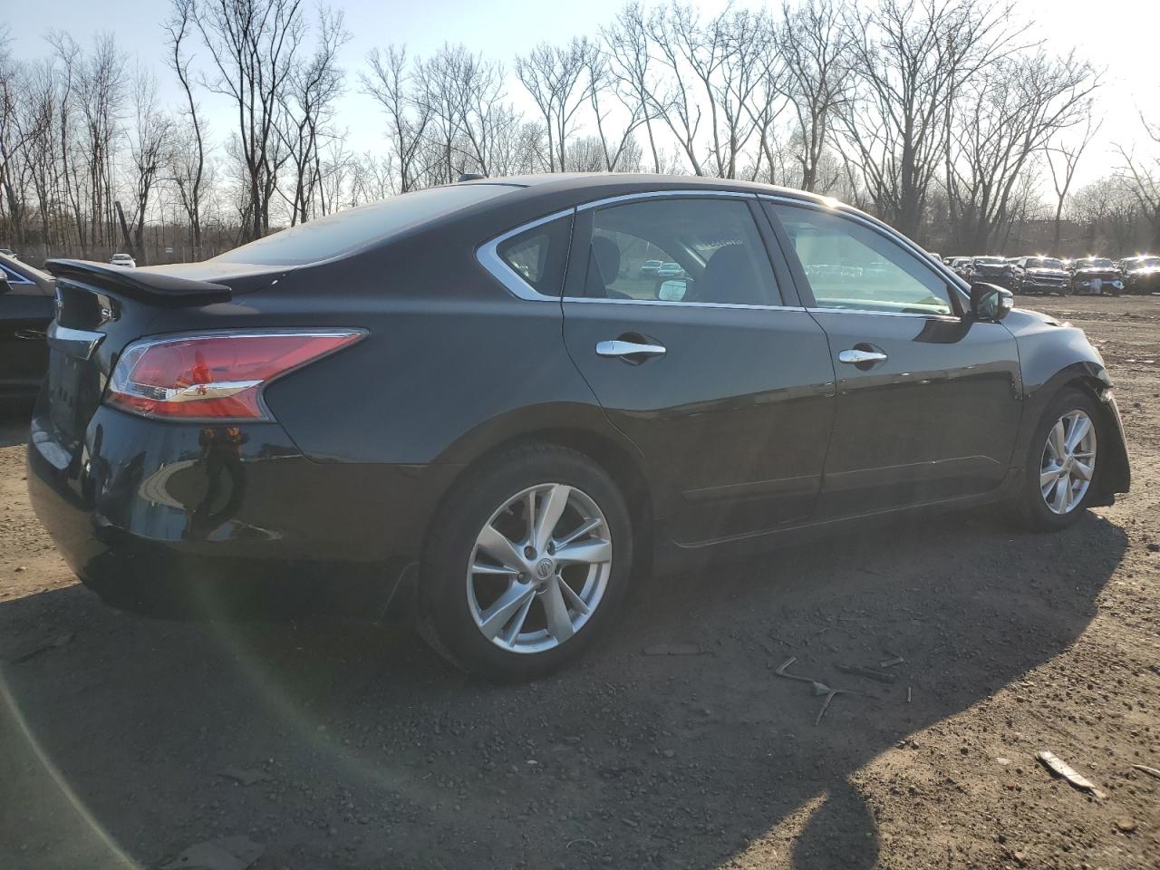 Photo 2 VIN: 1N4AL3AP0FC210572 - NISSAN ALTIMA 