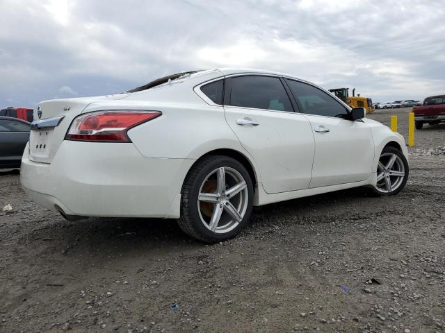 Photo 2 VIN: 1N4AL3AP0FC211091 - NISSAN ALTIMA 