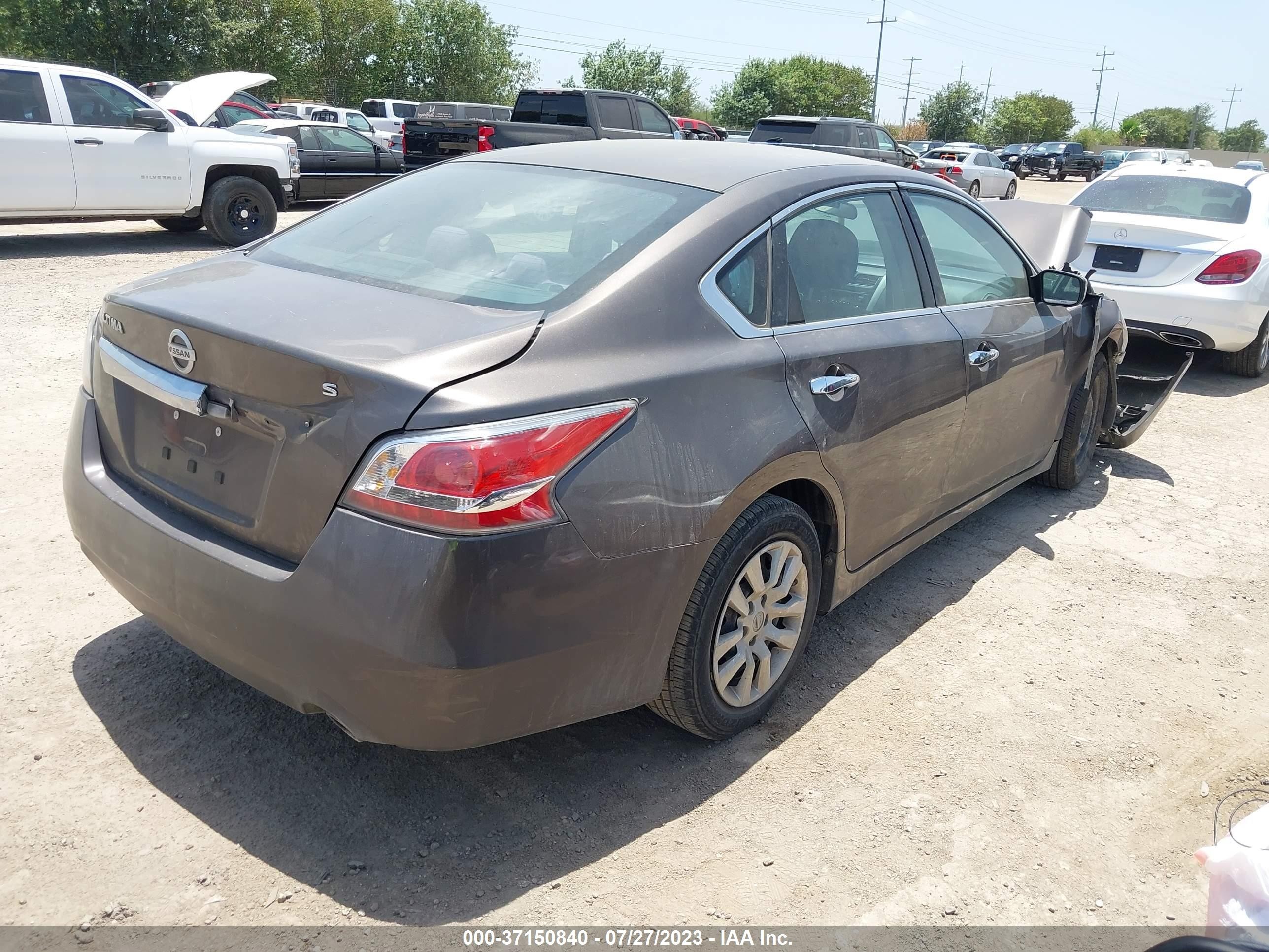 Photo 3 VIN: 1N4AL3AP0FC229025 - NISSAN ALTIMA 