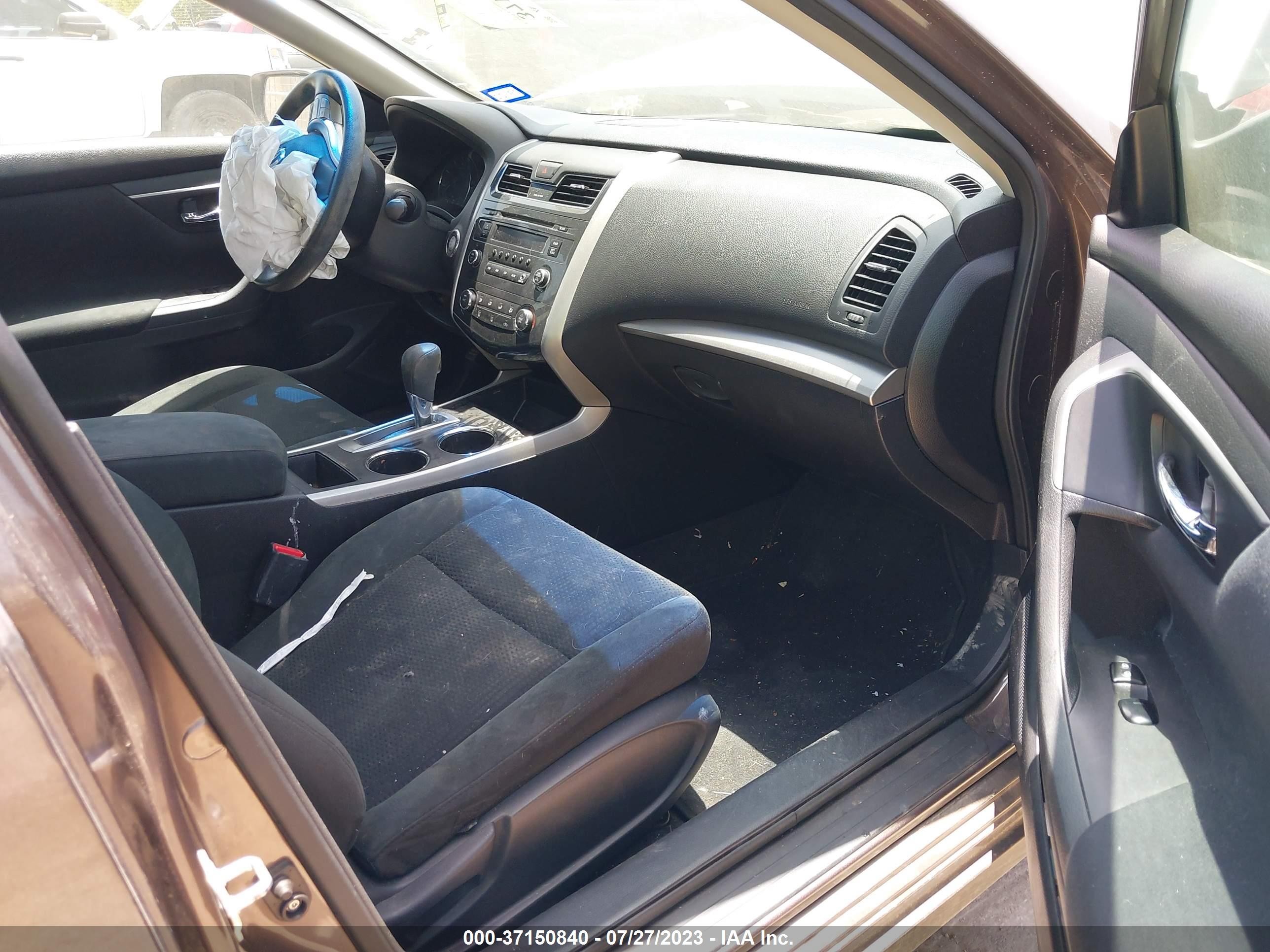 Photo 4 VIN: 1N4AL3AP0FC229025 - NISSAN ALTIMA 