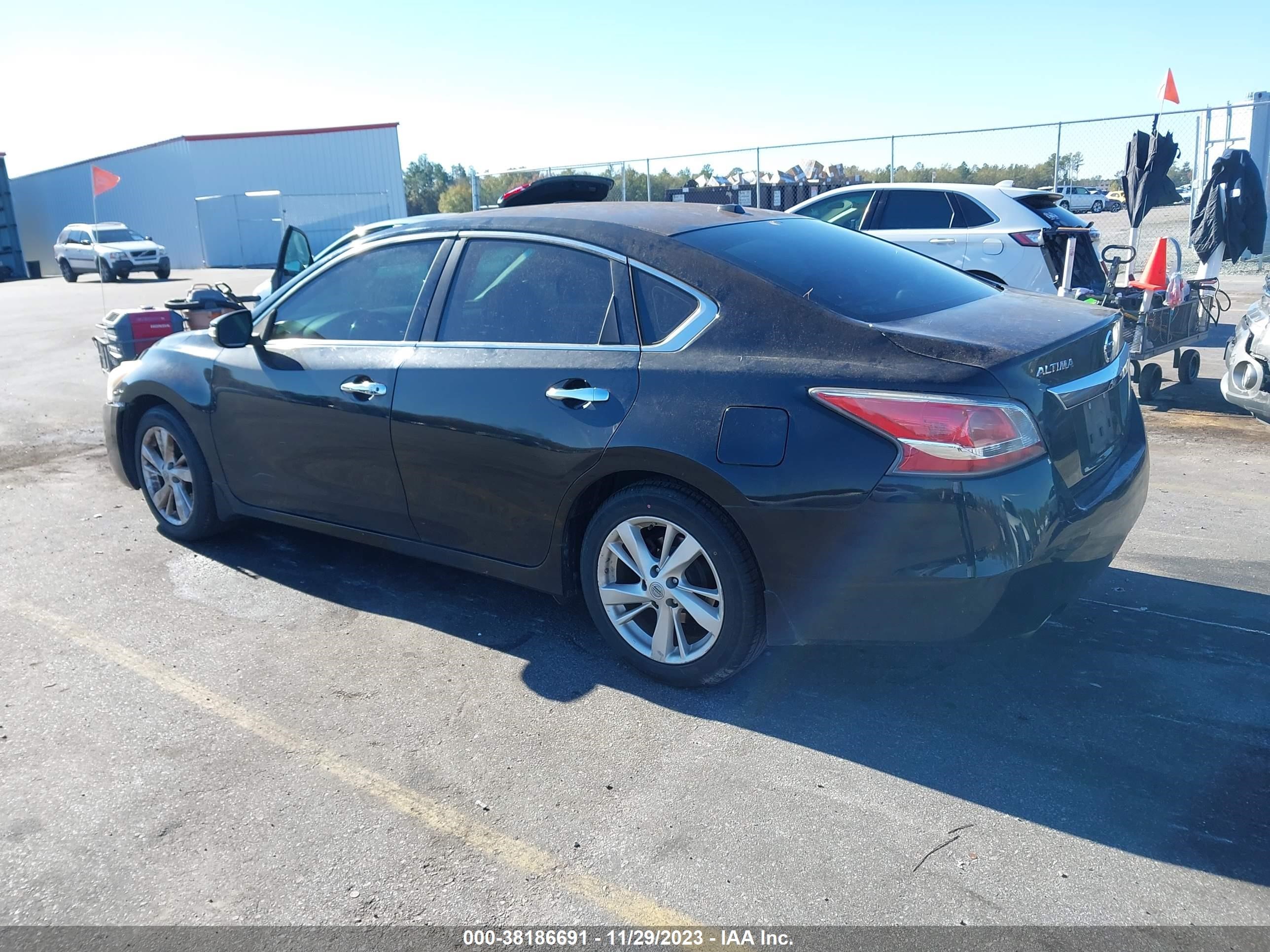 Photo 2 VIN: 1N4AL3AP0FC277432 - NISSAN ALTIMA 