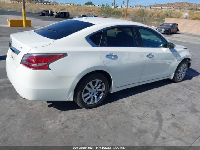 Photo 3 VIN: 1N4AL3AP0FC413509 - NISSAN ALTIMA 