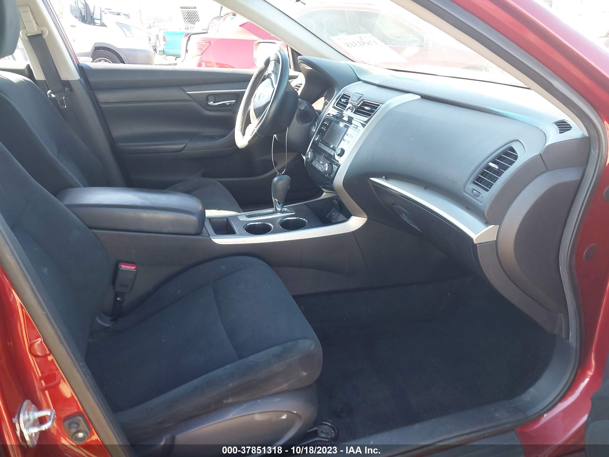 Photo 4 VIN: 1N4AL3AP0FC471085 - NISSAN ALTIMA 