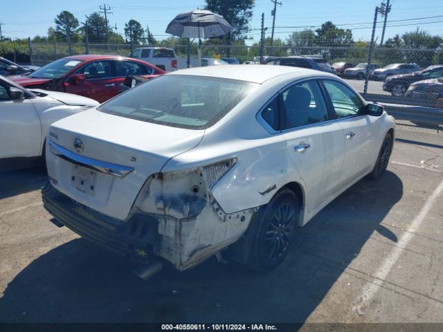 Photo 3 VIN: 1N4AL3AP0FN311423 - NISSAN ALTIMA 