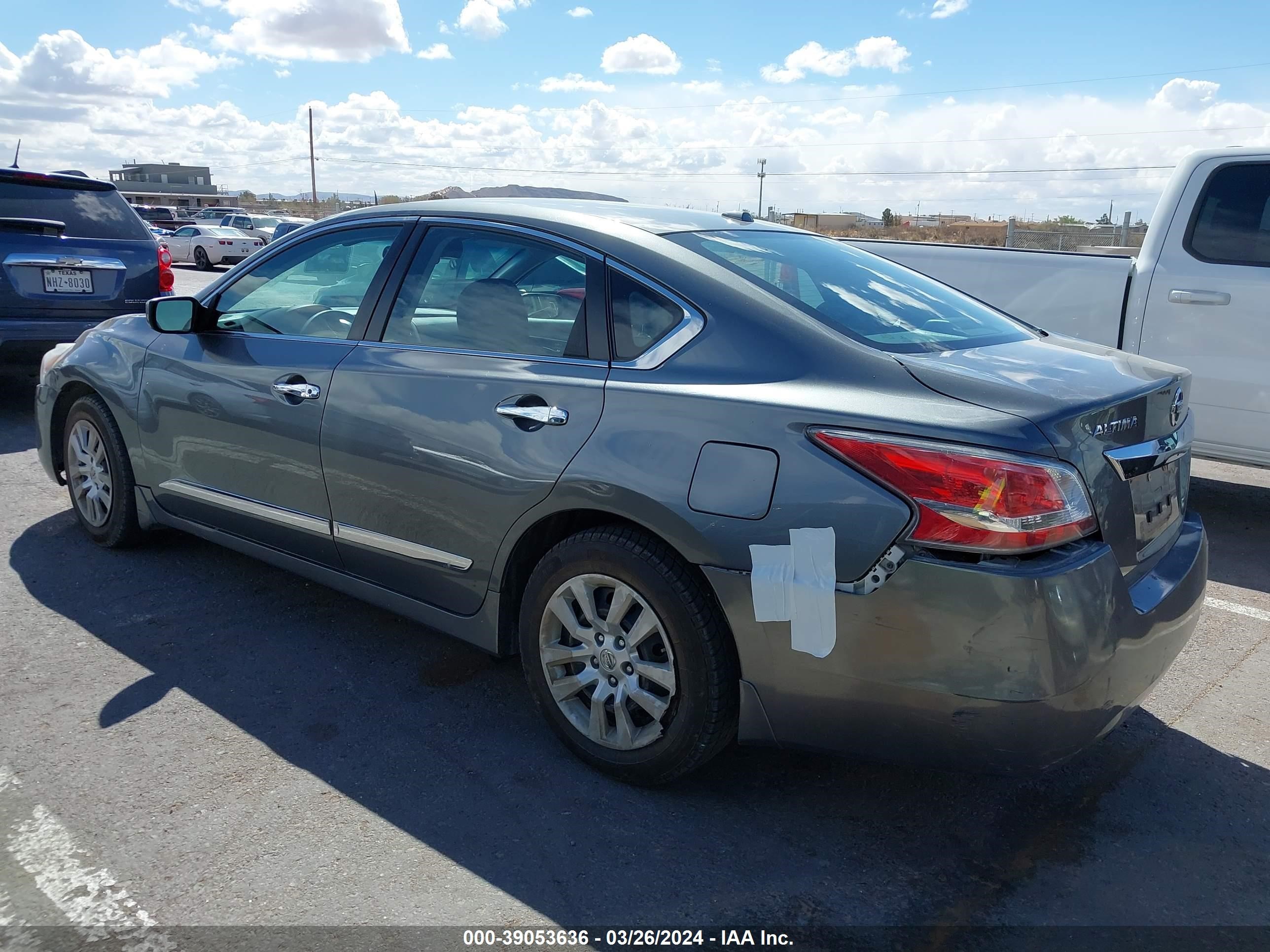 Photo 2 VIN: 1N4AL3AP0FN317058 - NISSAN ALTIMA 