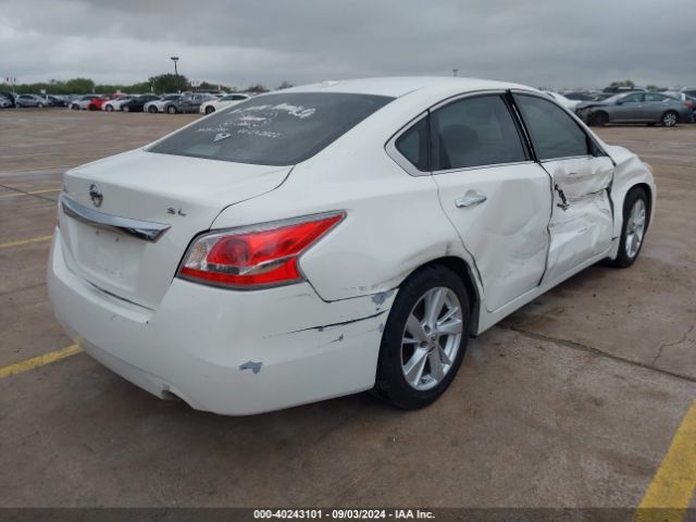 Photo 3 VIN: 1N4AL3AP0FN337679 - NISSAN ALTIMA 