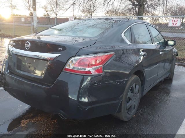 Photo 3 VIN: 1N4AL3AP0FN388499 - NISSAN ALTIMA 