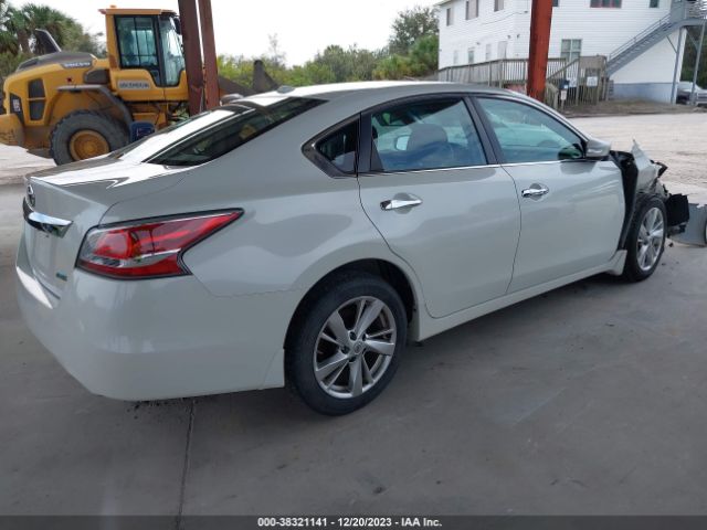 Photo 3 VIN: 1N4AL3AP0FN389863 - NISSAN ALTIMA 