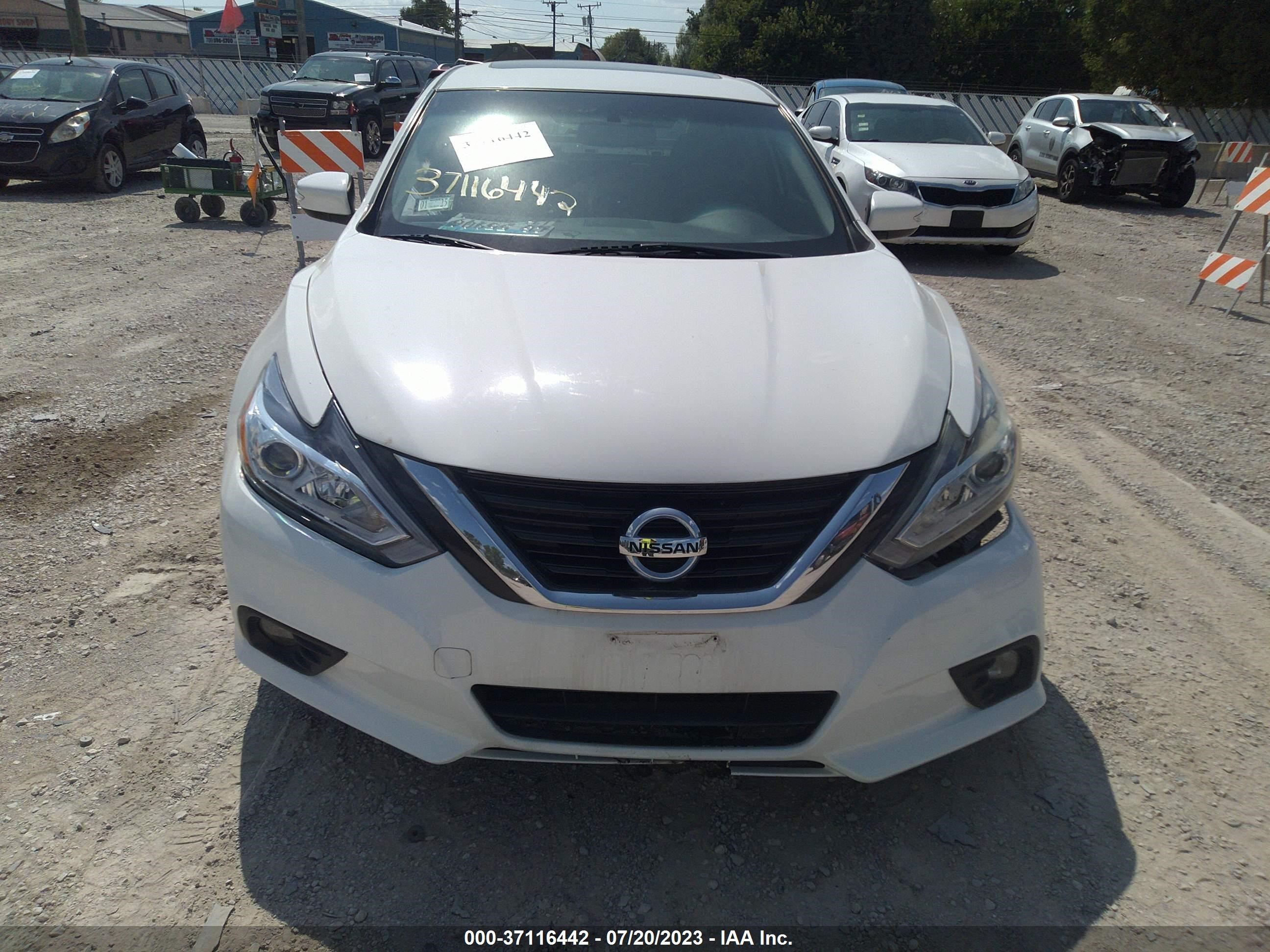 Photo 10 VIN: 1N4AL3AP0GC145627 - NISSAN ALTIMA 