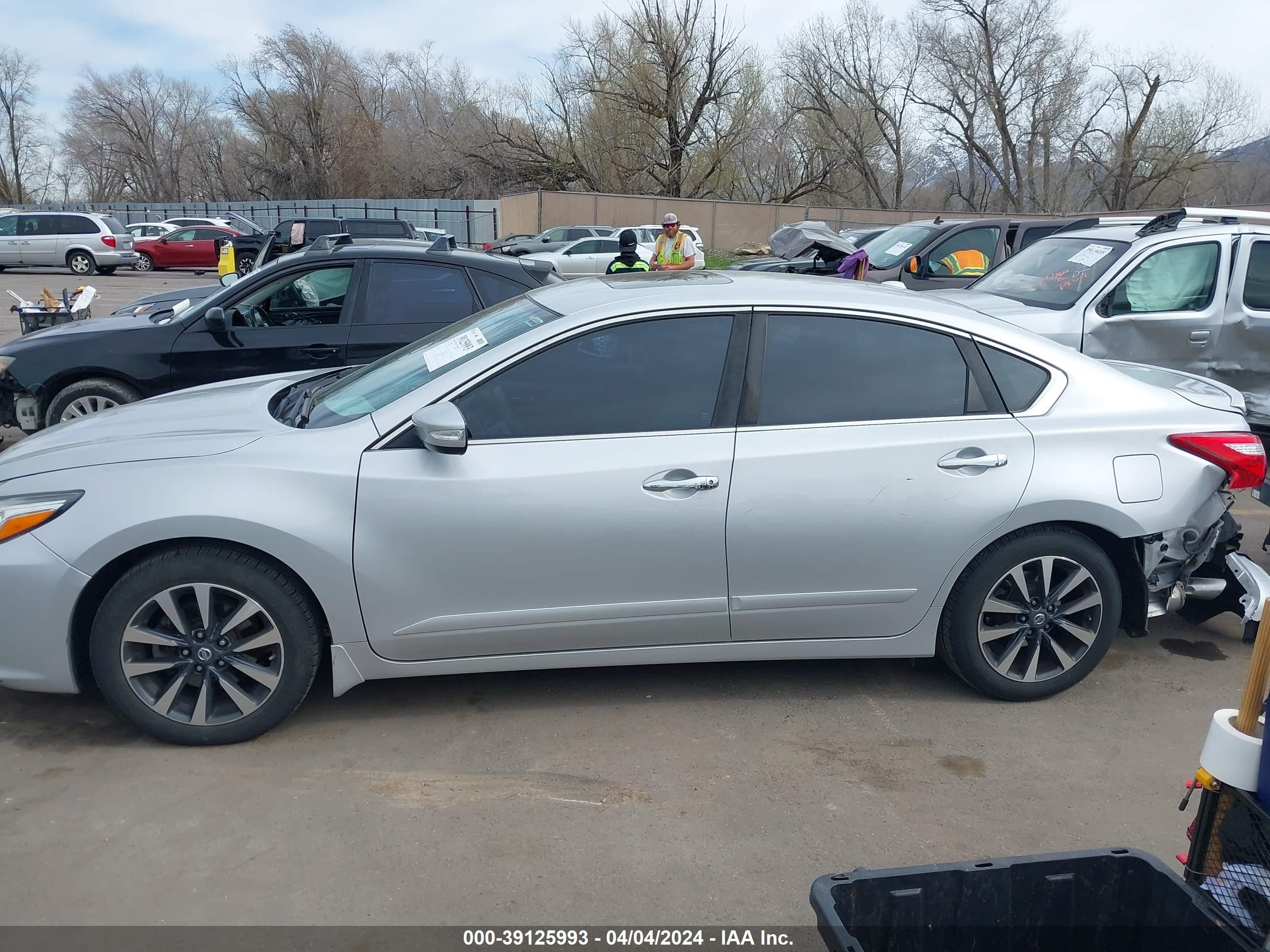 Photo 13 VIN: 1N4AL3AP0GC203235 - NISSAN ALTIMA 