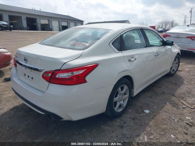 Photo 3 VIN: 1N4AL3AP0GC241788 - NISSAN ALTIMA 