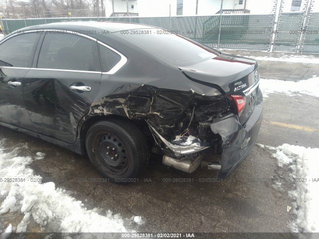 Photo 5 VIN: 1N4AL3AP0GN358419 - NISSAN ALTIMA 