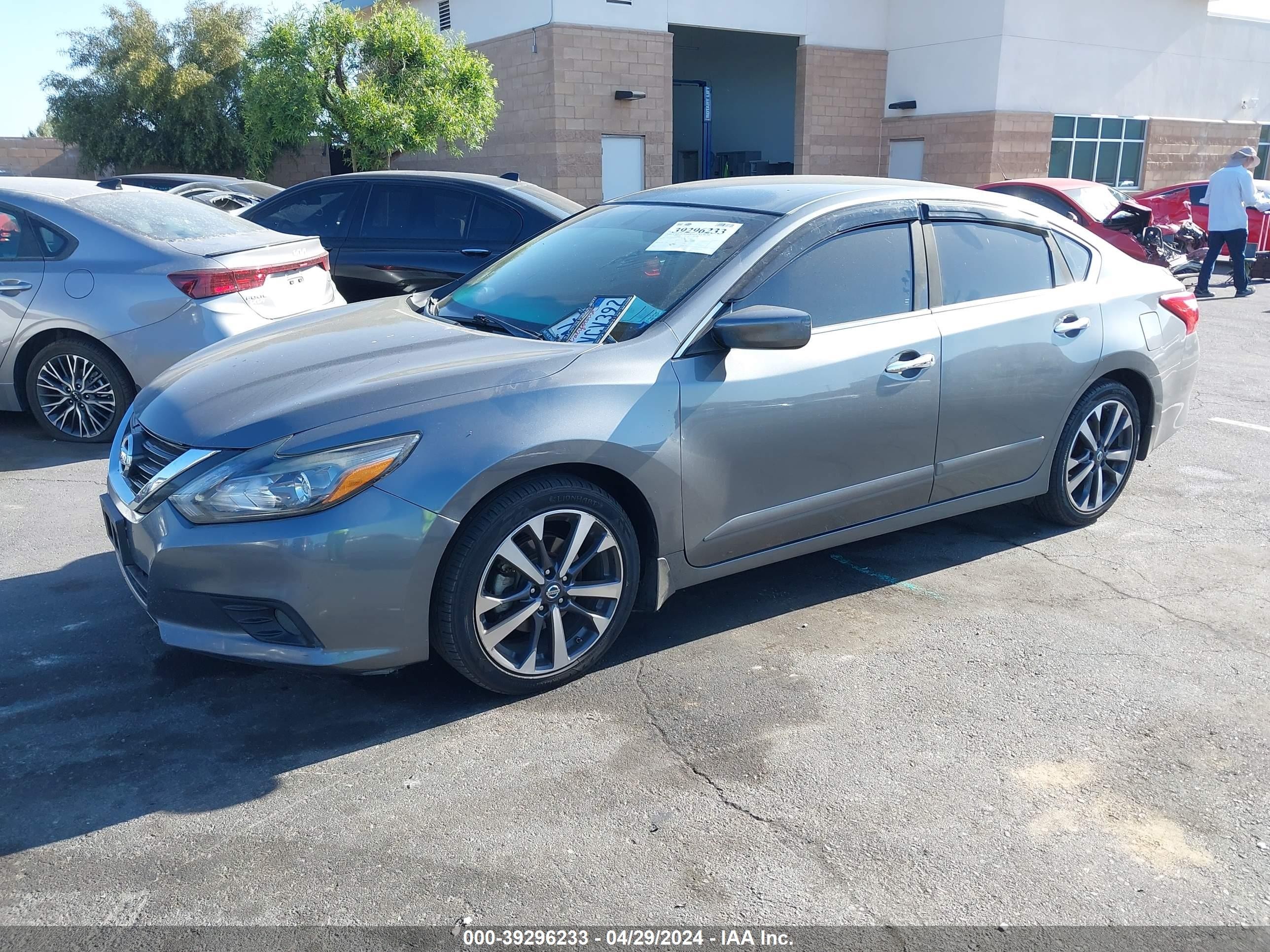 Photo 1 VIN: 1N4AL3AP0GN381568 - NISSAN ALTIMA 