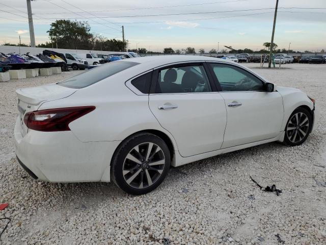 Photo 2 VIN: 1N4AL3AP0HC144284 - NISSAN ALTIMA 