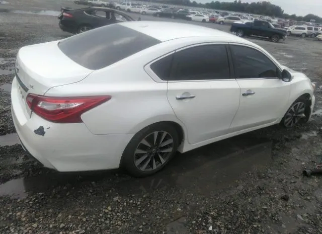 Photo 3 VIN: 1N4AL3AP0HC173624 - NISSAN ALTIMA 