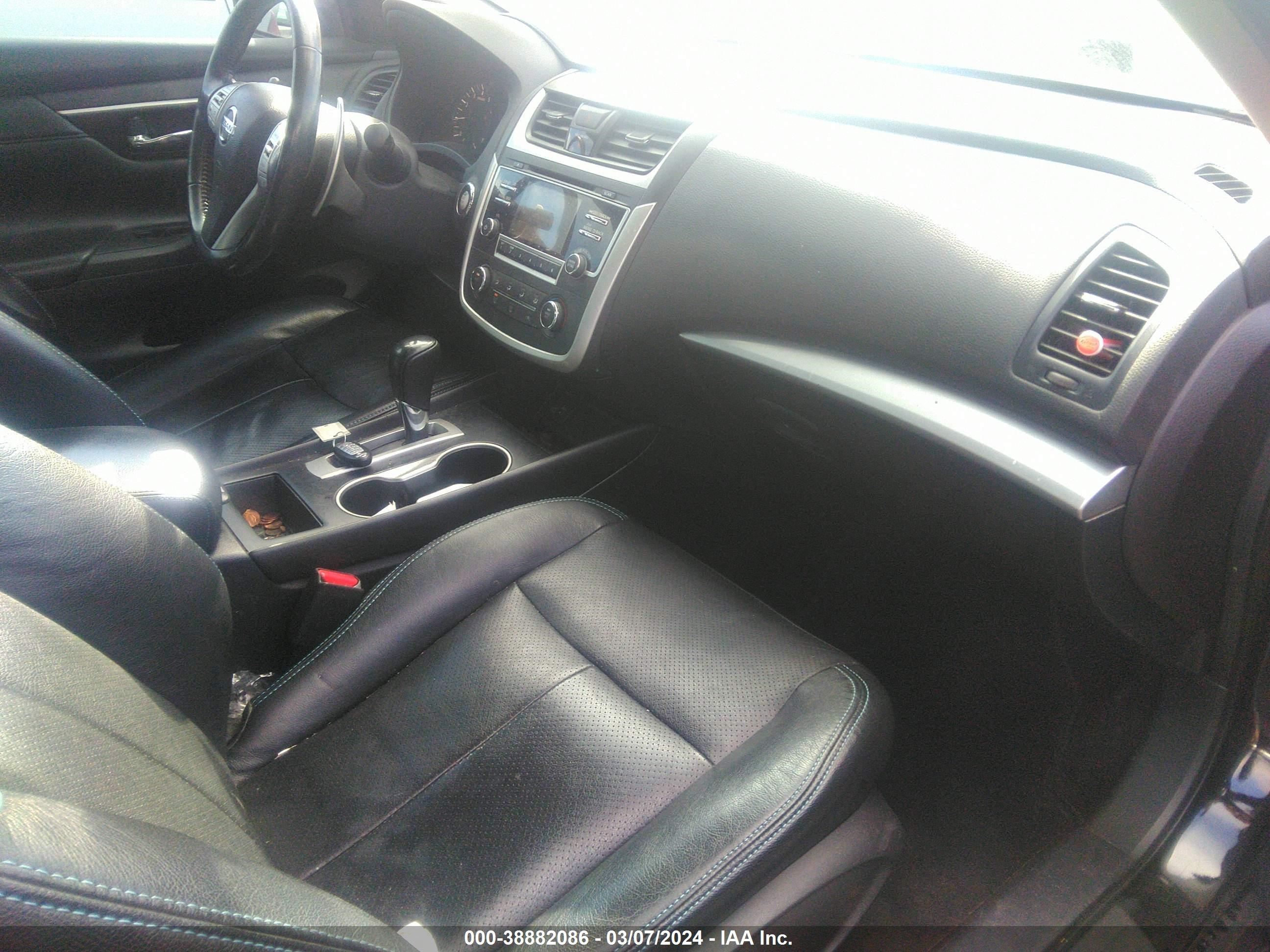 Photo 4 VIN: 1N4AL3AP0HC179326 - NISSAN ALTIMA 