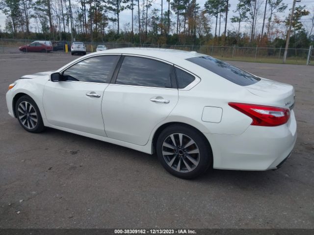 Photo 2 VIN: 1N4AL3AP0HC268278 - NISSAN ALTIMA 