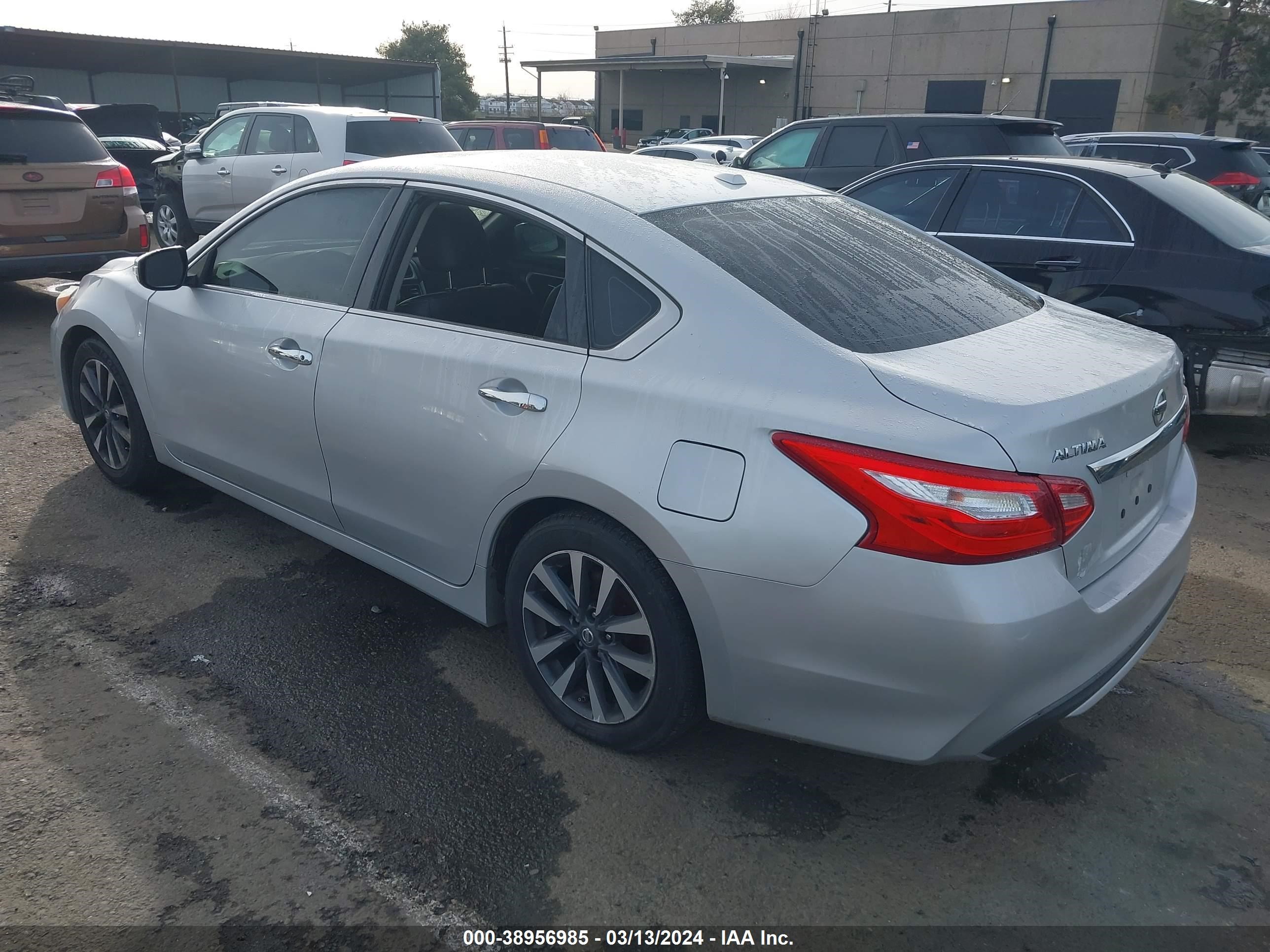 Photo 2 VIN: 1N4AL3AP0HC283430 - NISSAN ALTIMA 