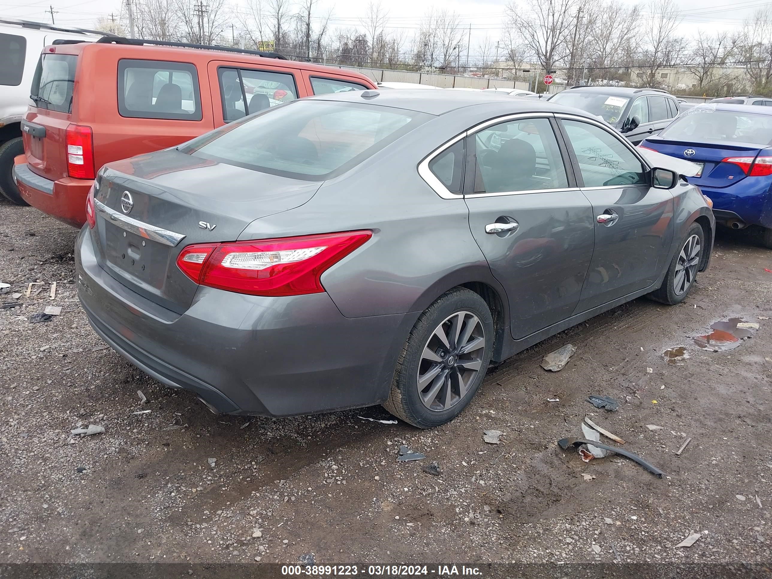 Photo 3 VIN: 1N4AL3AP0HC287476 - NISSAN ALTIMA 